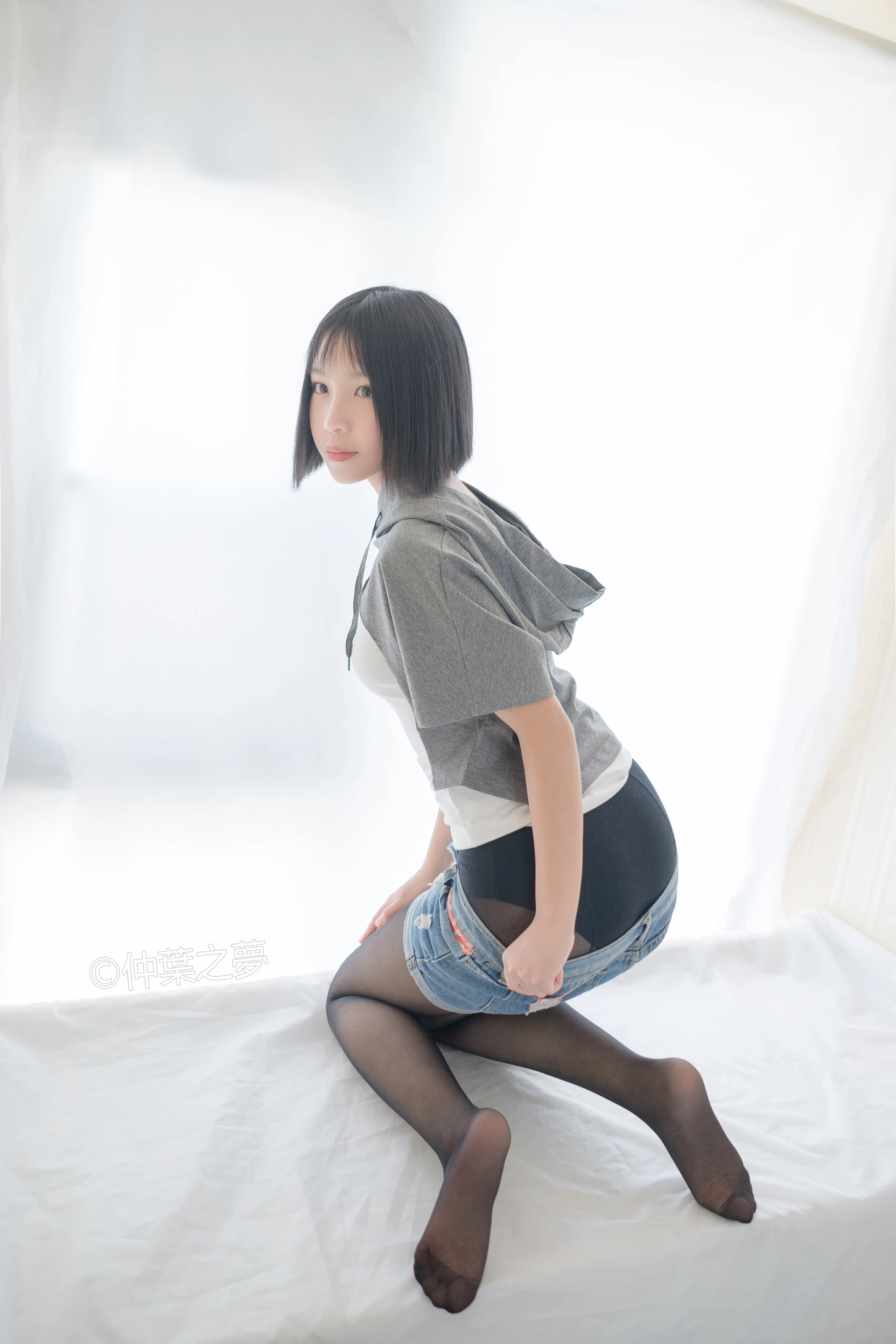 轻兰映画 Grand.003 [82P-339M]美腿, 轻兰映画, 黑丝