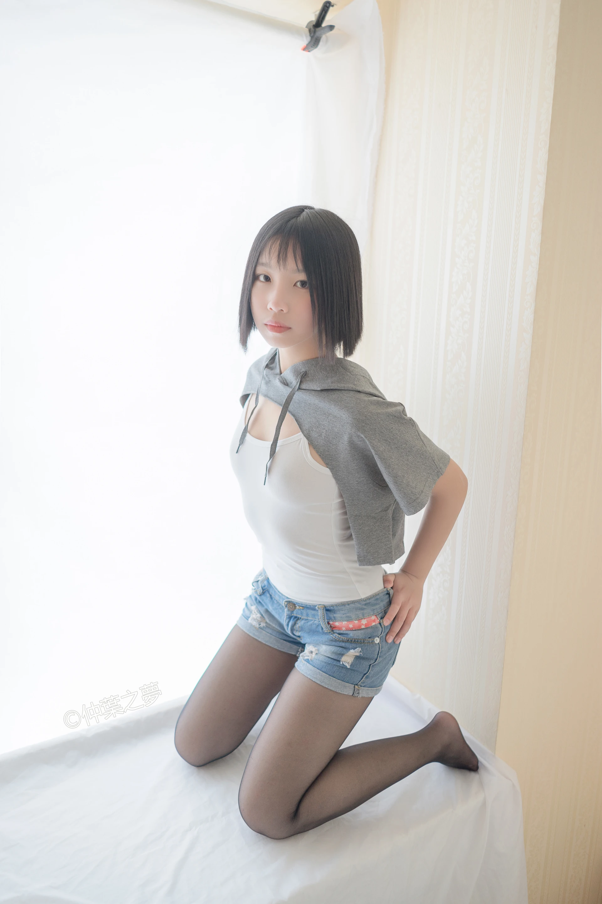 轻兰映画 Grand.003 [82P-339M]美腿, 轻兰映画, 黑丝