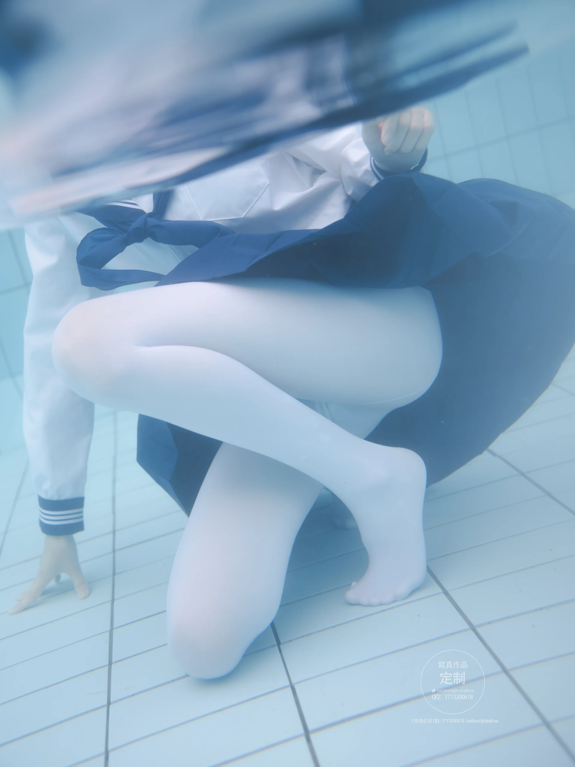 紧急企划 Y-003 咦咿yiyiyiyiyi 水下超唯美白丝jk [88P1V-1.14G]JK, 咦咿yiyiyiyiyi, 白丝, 紧急企划, 美腿, 美足