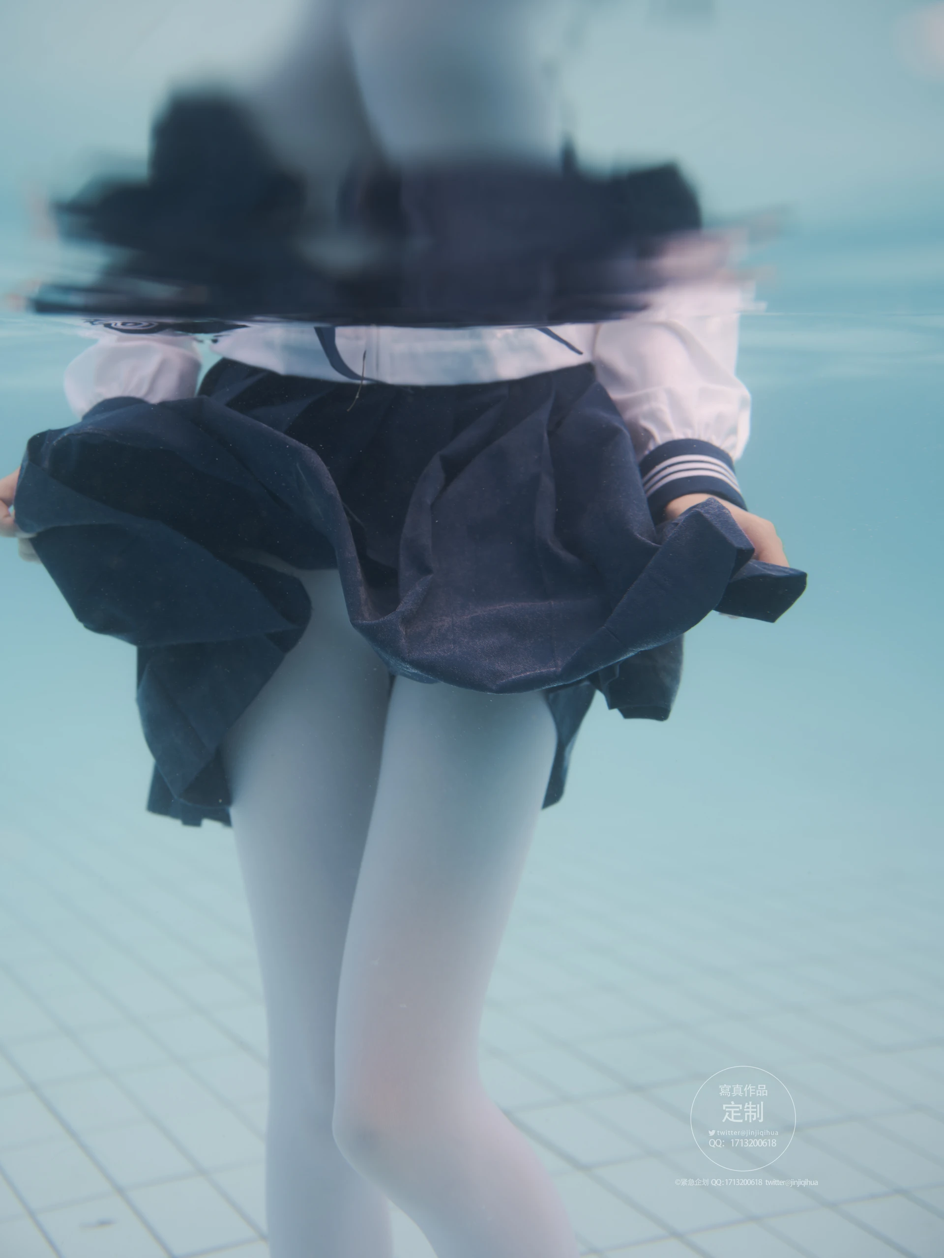 紧急企划 Y-003 咦咿yiyiyiyiyi 水下超唯美白丝jk [88P1V-1.14G]JK, 咦咿yiyiyiyiyi, 白丝, 紧急企划, 美腿, 美足