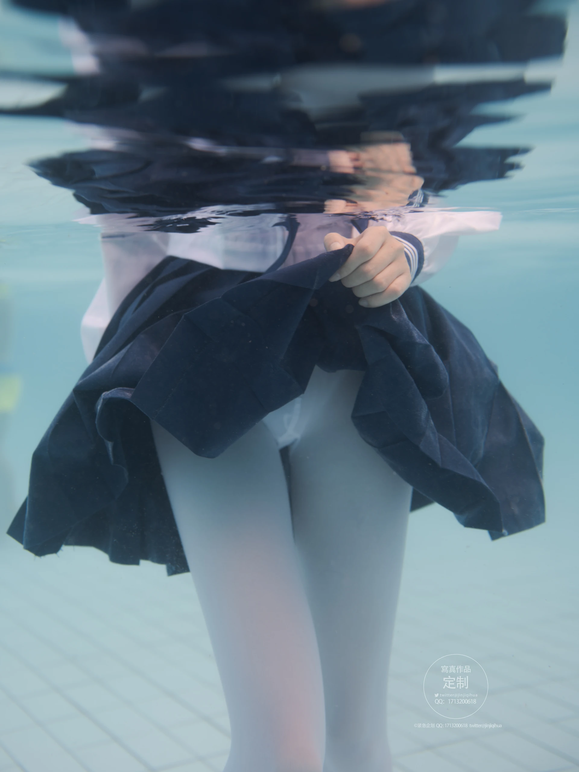 紧急企划 Y-003 咦咿yiyiyiyiyi 水下超唯美白丝jk [88P1V-1.14G]JK, 咦咿yiyiyiyiyi, 白丝, 紧急企划, 美腿, 美足