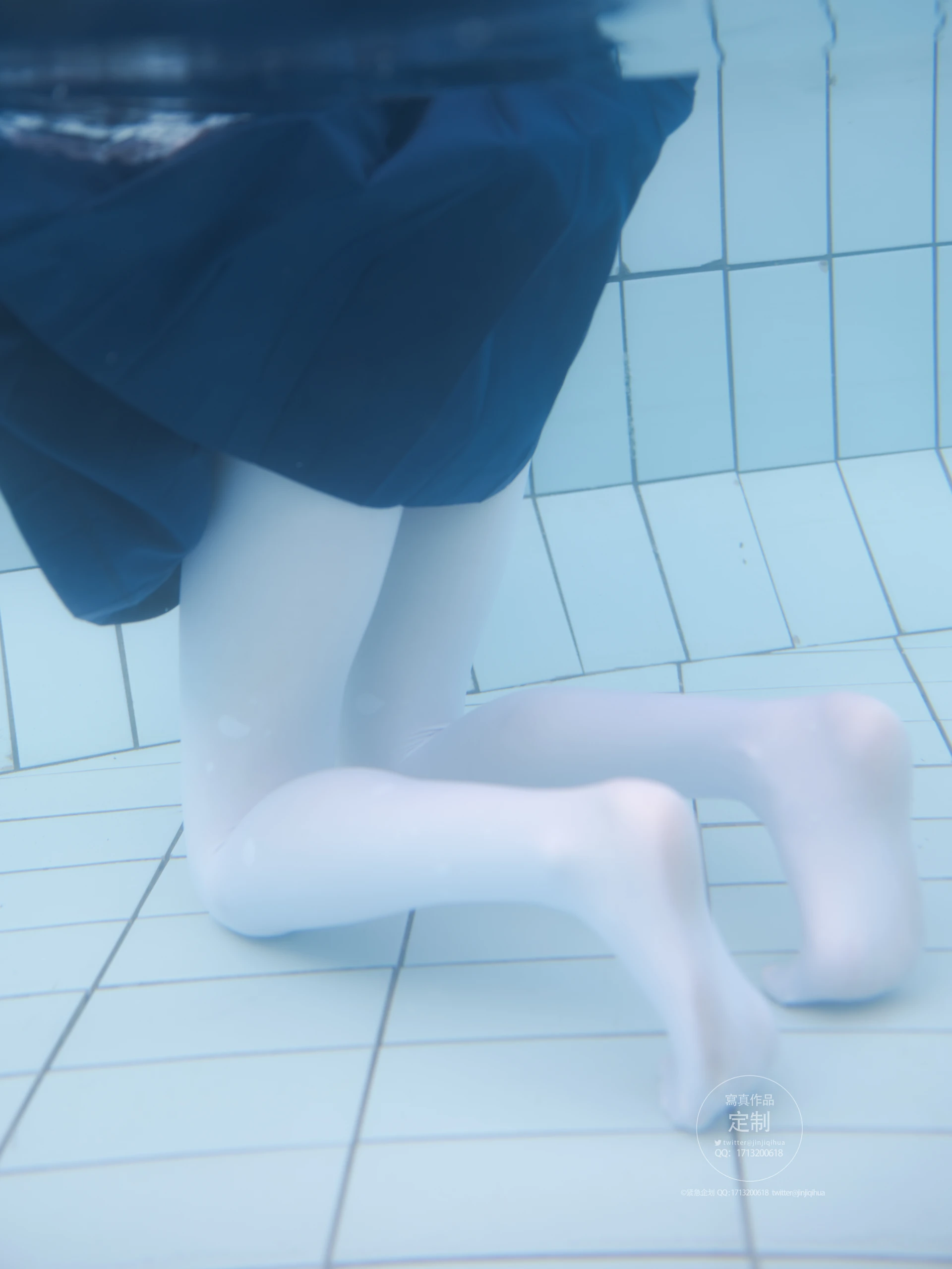 紧急企划 Y-003 咦咿yiyiyiyiyi 水下超唯美白丝jk [88P1V-1.14G]JK, 咦咿yiyiyiyiyi, 白丝, 紧急企划, 美腿, 美足