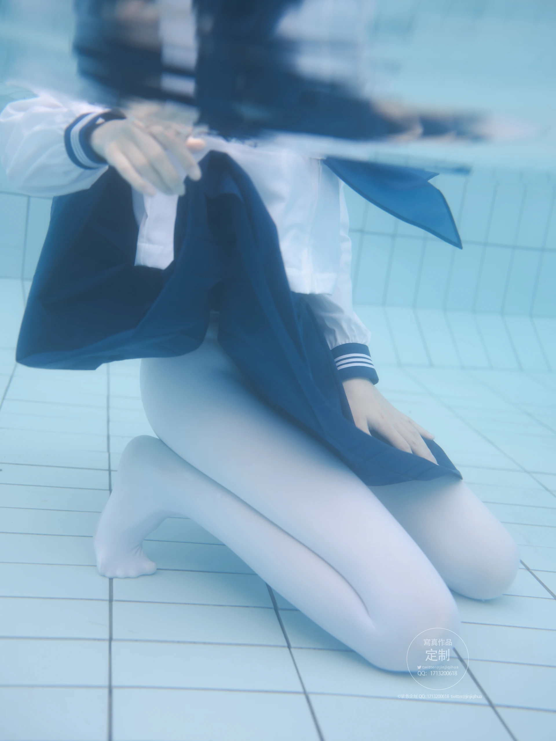 紧急企划 Y-003 咦咿yiyiyiyiyi 水下超唯美白丝jk [88P1V-1.14G]JK, 咦咿yiyiyiyiyi, 白丝, 紧急企划, 美腿, 美足