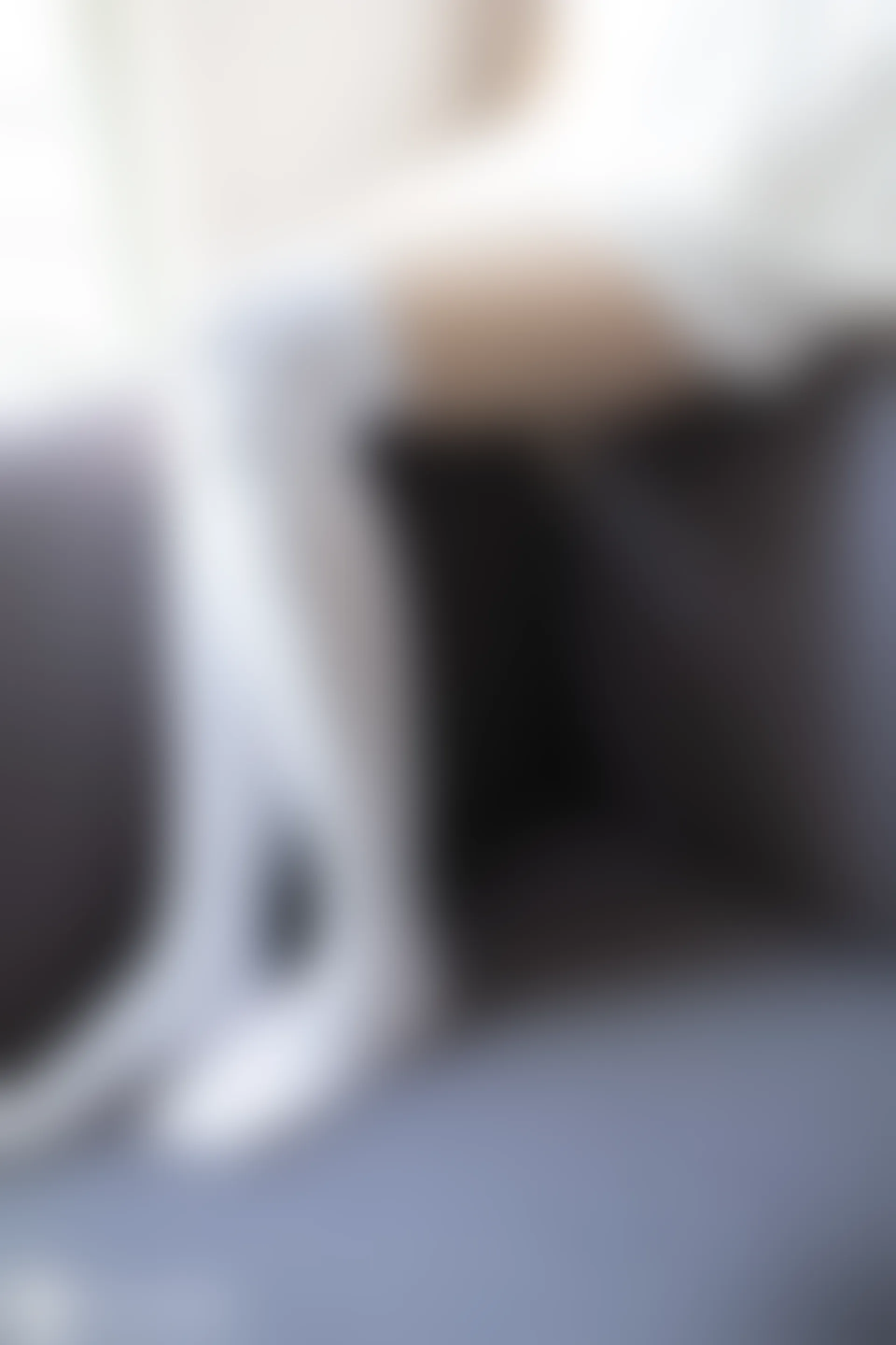 C38.001 白丝T恤裙 [40P-85MB]