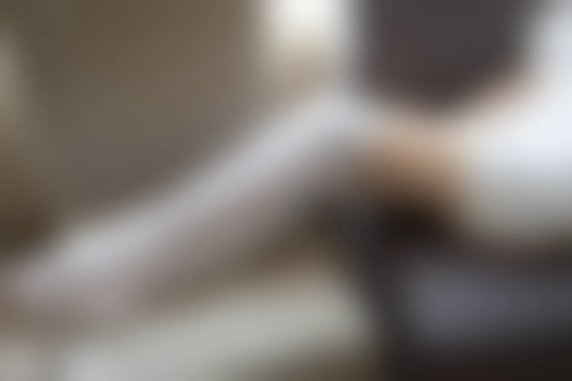 C38.001 白丝T恤裙 [40P-85MB]