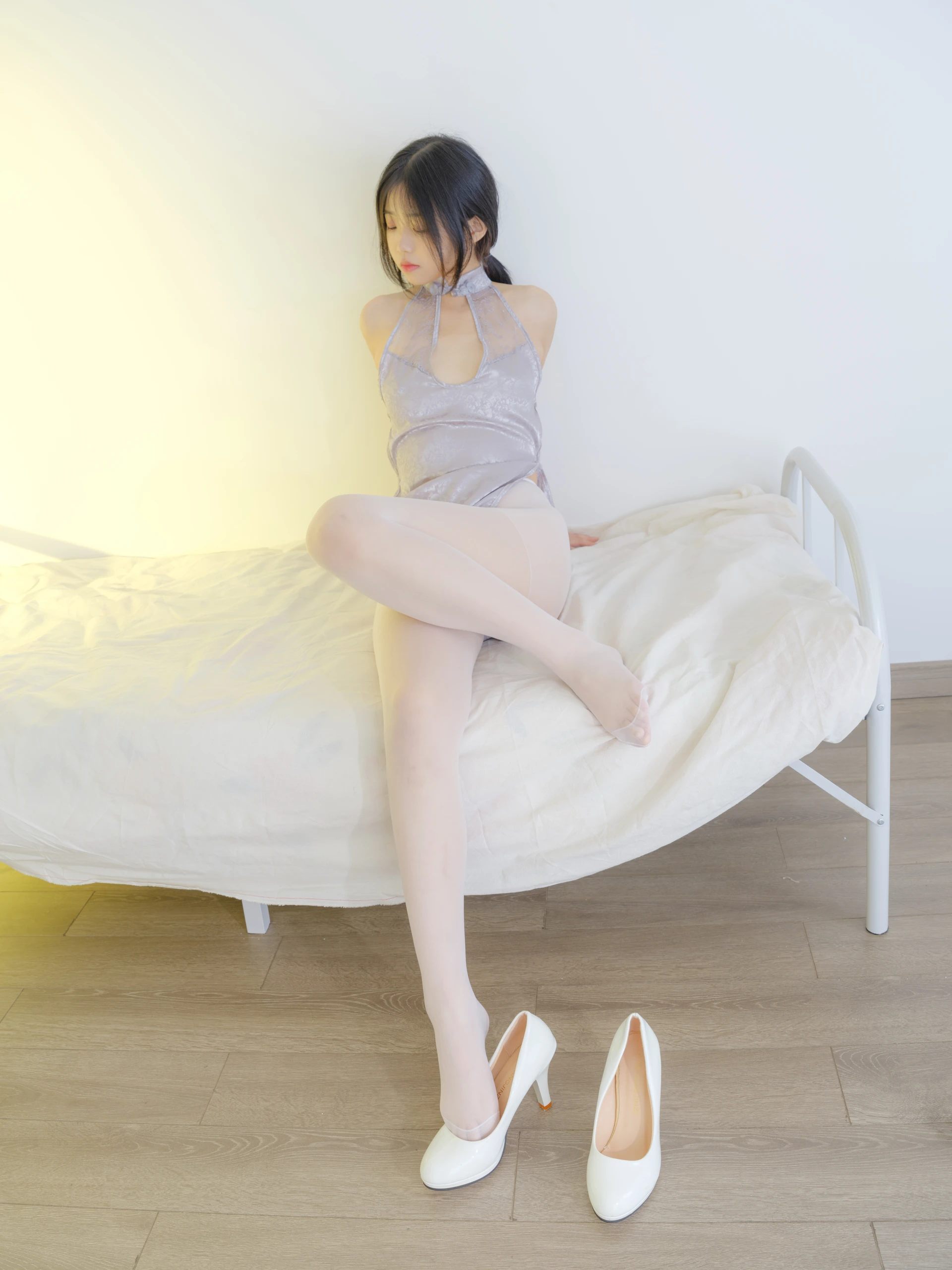 森萝财团 小樱-01E 4K 旗袍白丝 [101P1V-5.6GB]