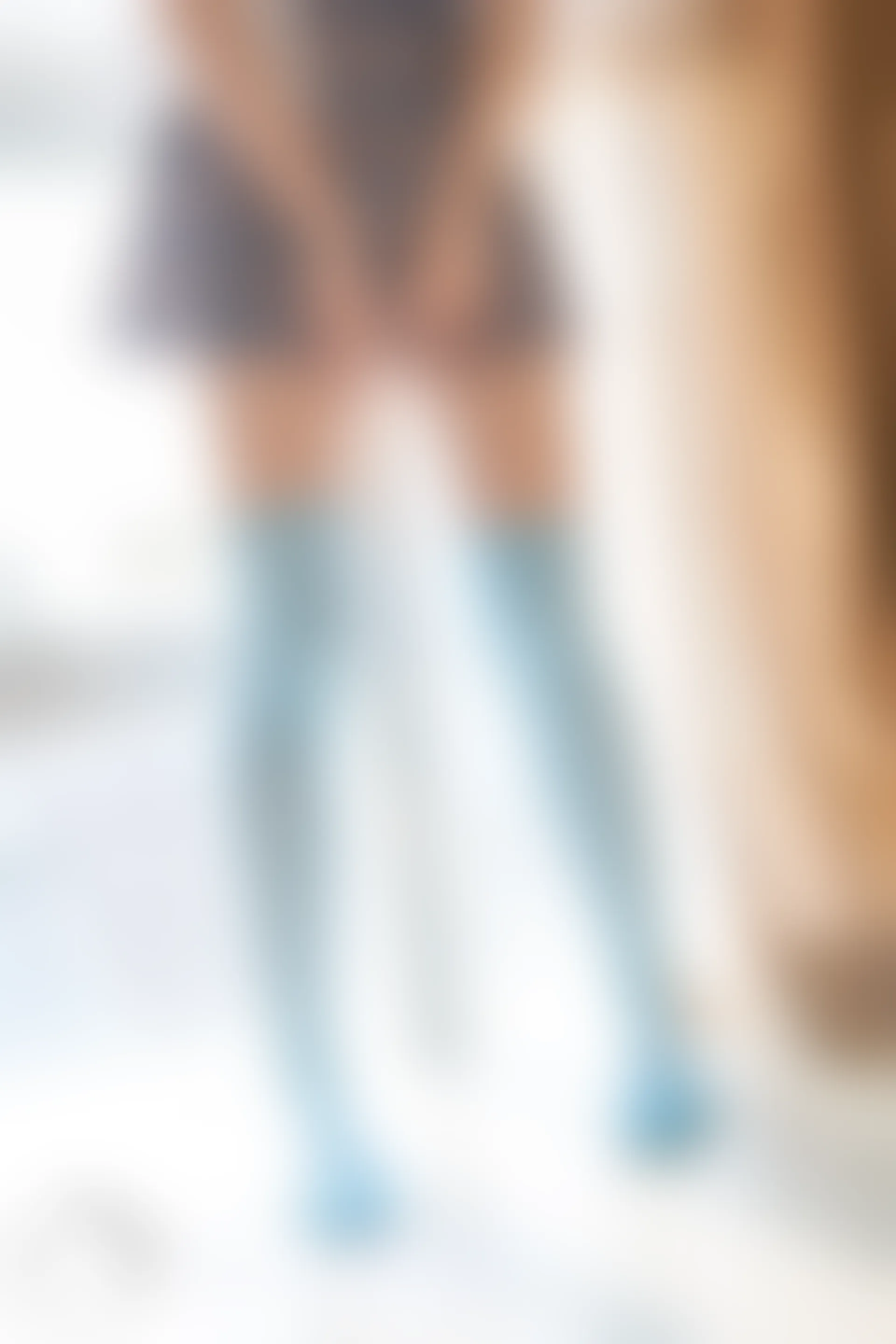 C38.006 条纹短裙 [40P-95MB]