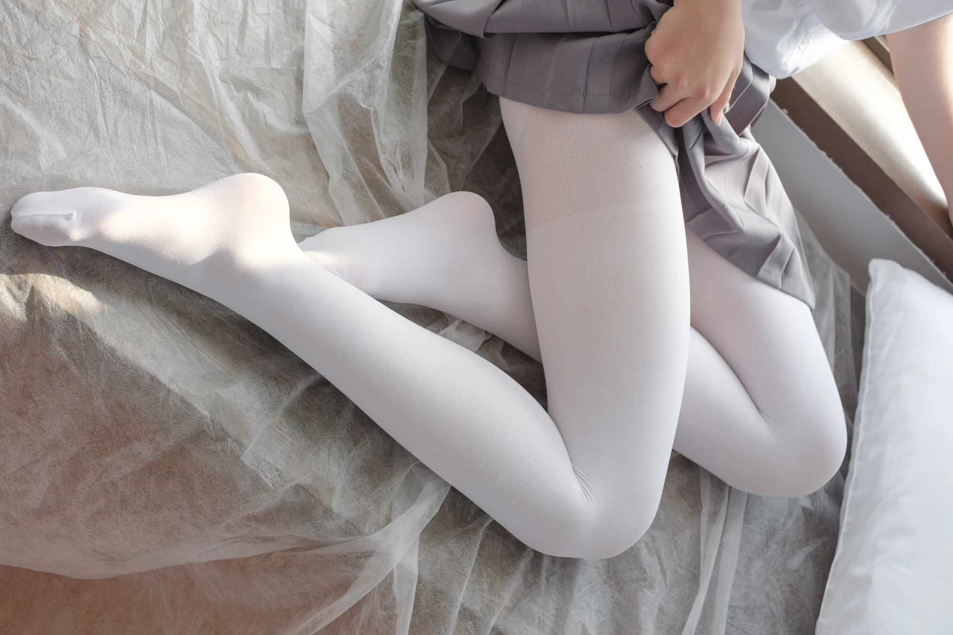 森萝财团 BETA-029 [182P-1.6G]学生装, 森萝财团, 白丝, 美腿
