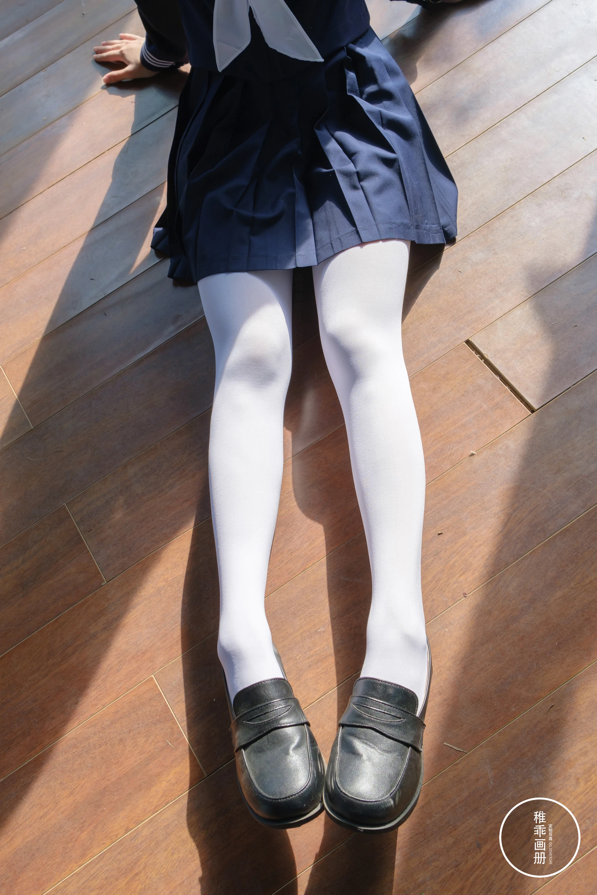 稚乖画册 生煎团团-01 80d白丝 JK制服 团子小木屋 [70P1V-1GB]JK制服, 可爱, 生煎团团, 白丝, 稚乖画册, 美腿, 美足