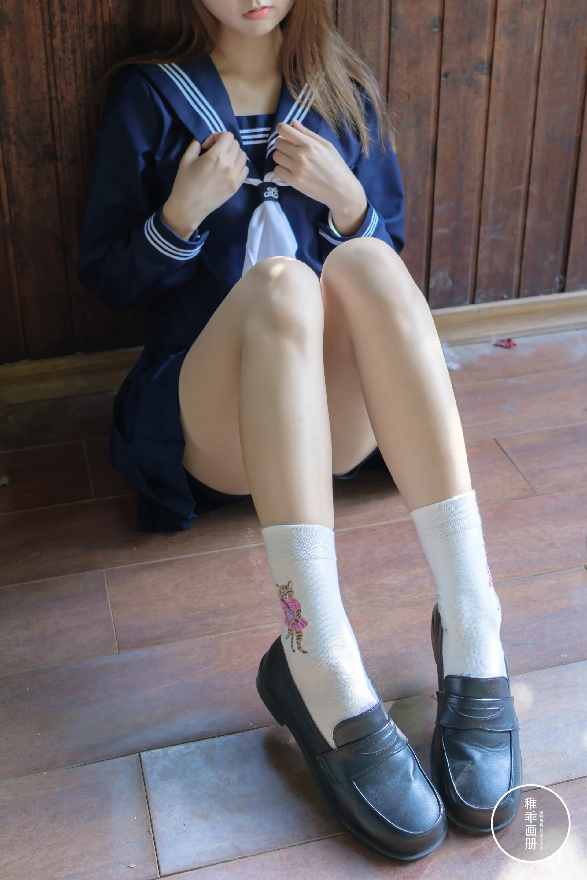 稚乖画册 生煎团团-01 80d白丝 JK制服 团子小木屋 [70P1V-1GB]JK制服, 可爱, 生煎团团, 白丝, 稚乖画册, 美腿, 美足