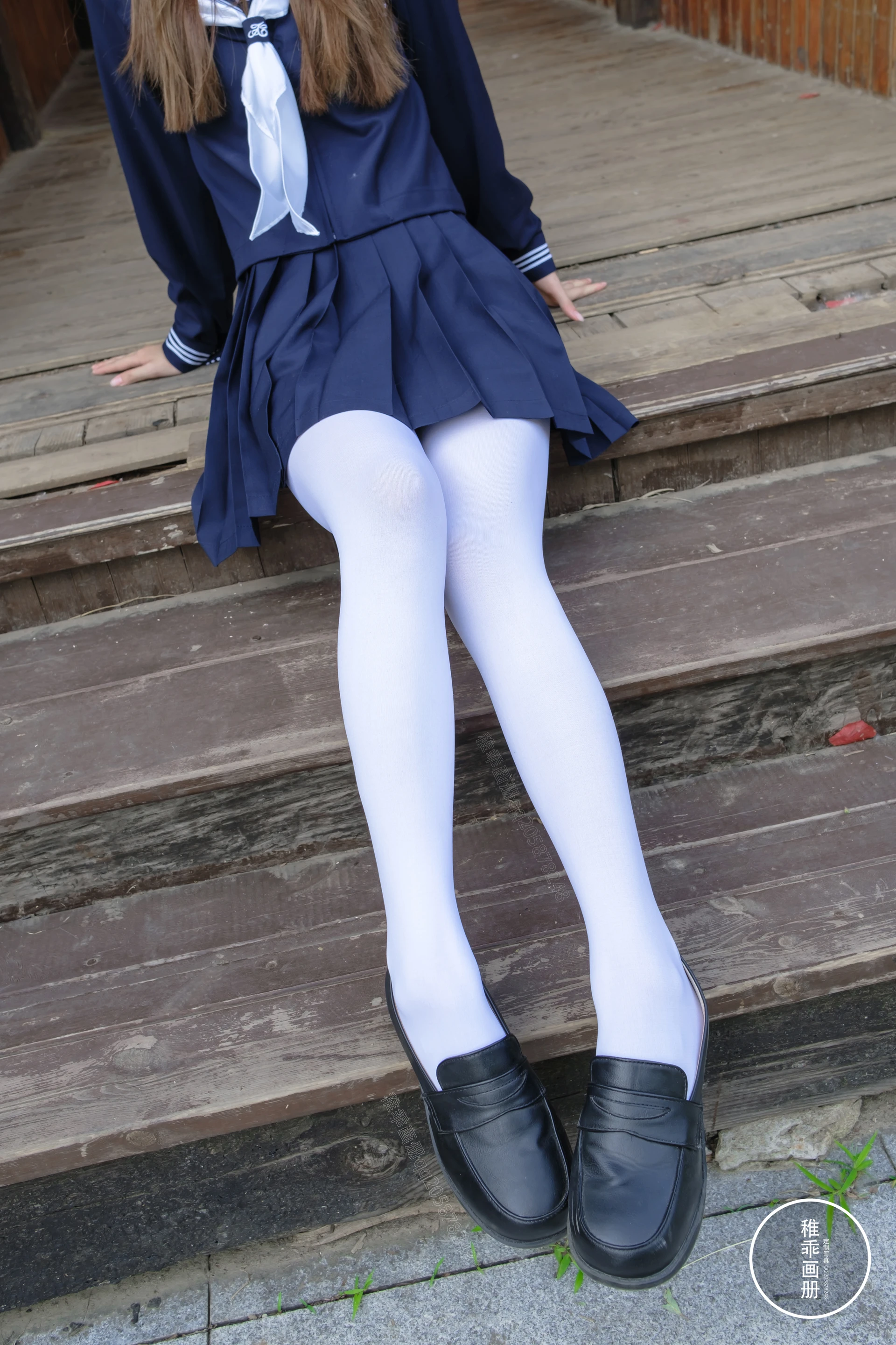 稚乖画册 生煎团团-01 80d白丝 JK制服 团子小木屋 [70P1V-1GB]JK制服, 可爱, 生煎团团, 白丝, 稚乖画册, 美腿, 美足