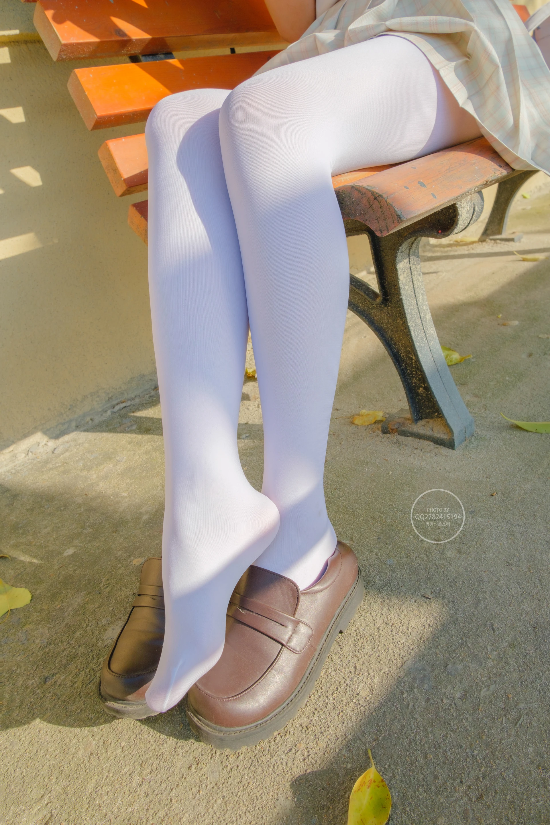 森萝财团 有料-40 小香 80D 白丝JK制服外景 [95P-1.1G]JK, JK制服, 制服, 小香, 有料, 森萝财团, 白丝, 美腿, 美足