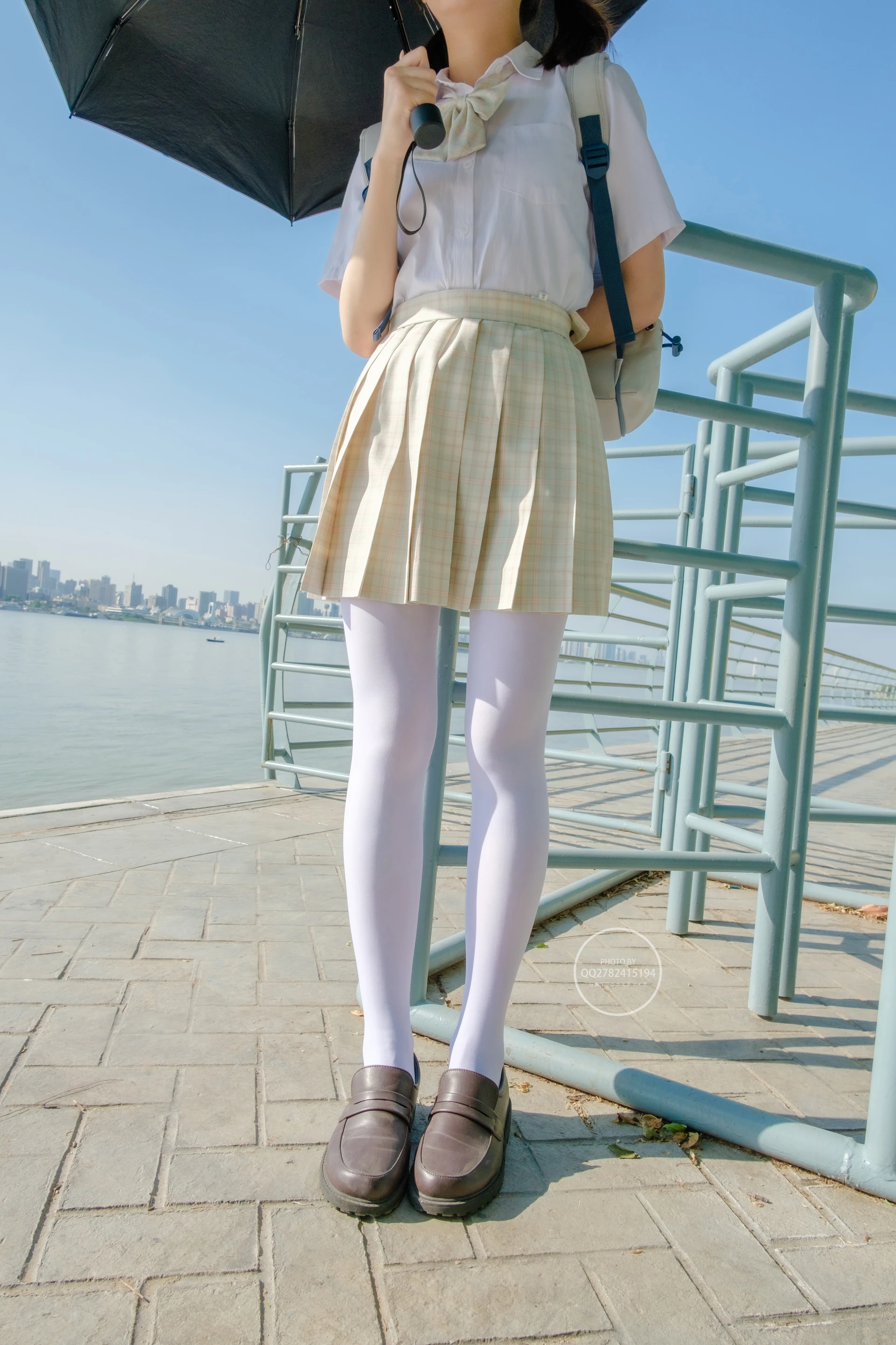 森萝财团 有料-40 小香 80D 白丝JK制服外景 [95P-1.1G]JK, JK制服, 制服, 小香, 有料, 森萝财团, 白丝, 美腿, 美足