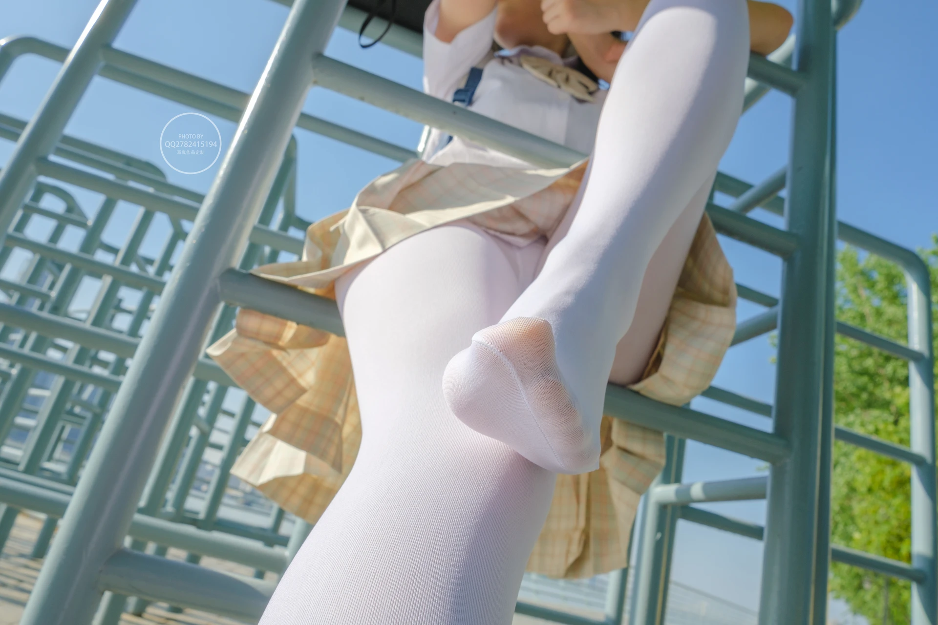 森萝财团 有料-40 小香 80D 白丝JK制服外景 [95P-1.1G]JK, JK制服, 制服, 小香, 有料, 森萝财团, 白丝, 美腿, 美足