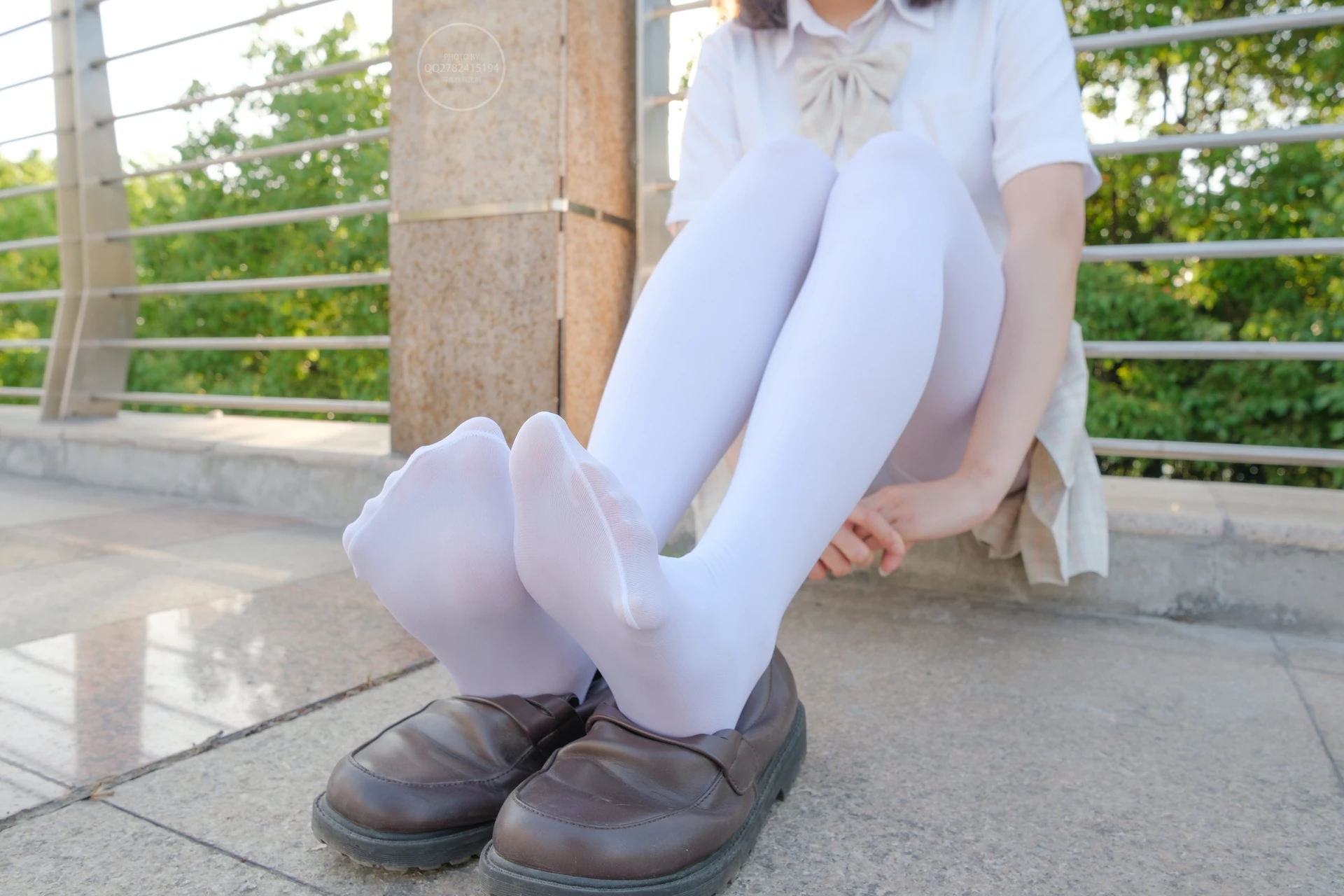 森萝财团 有料-40 小香 80D 白丝JK制服外景 [95P-1.1G]JK, JK制服, 制服, 小香, 有料, 森萝财团, 白丝, 美腿, 美足