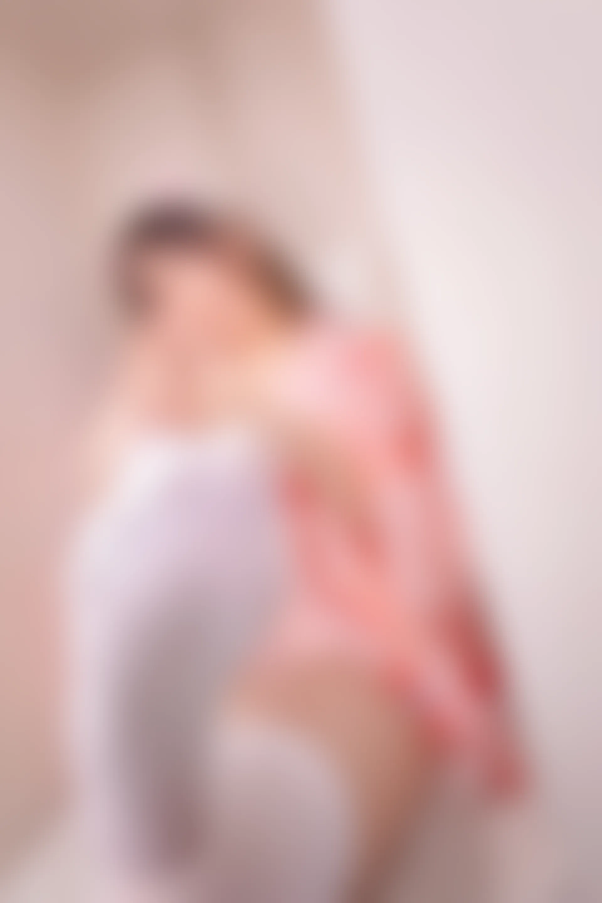 神楽坂真冬 第三季 序号15：《ガールズパフェ》雪糕少女 [150P2V-642MB]内衣, 双马尾, 白丝, 神楽坂真冬, 美腿, 美足