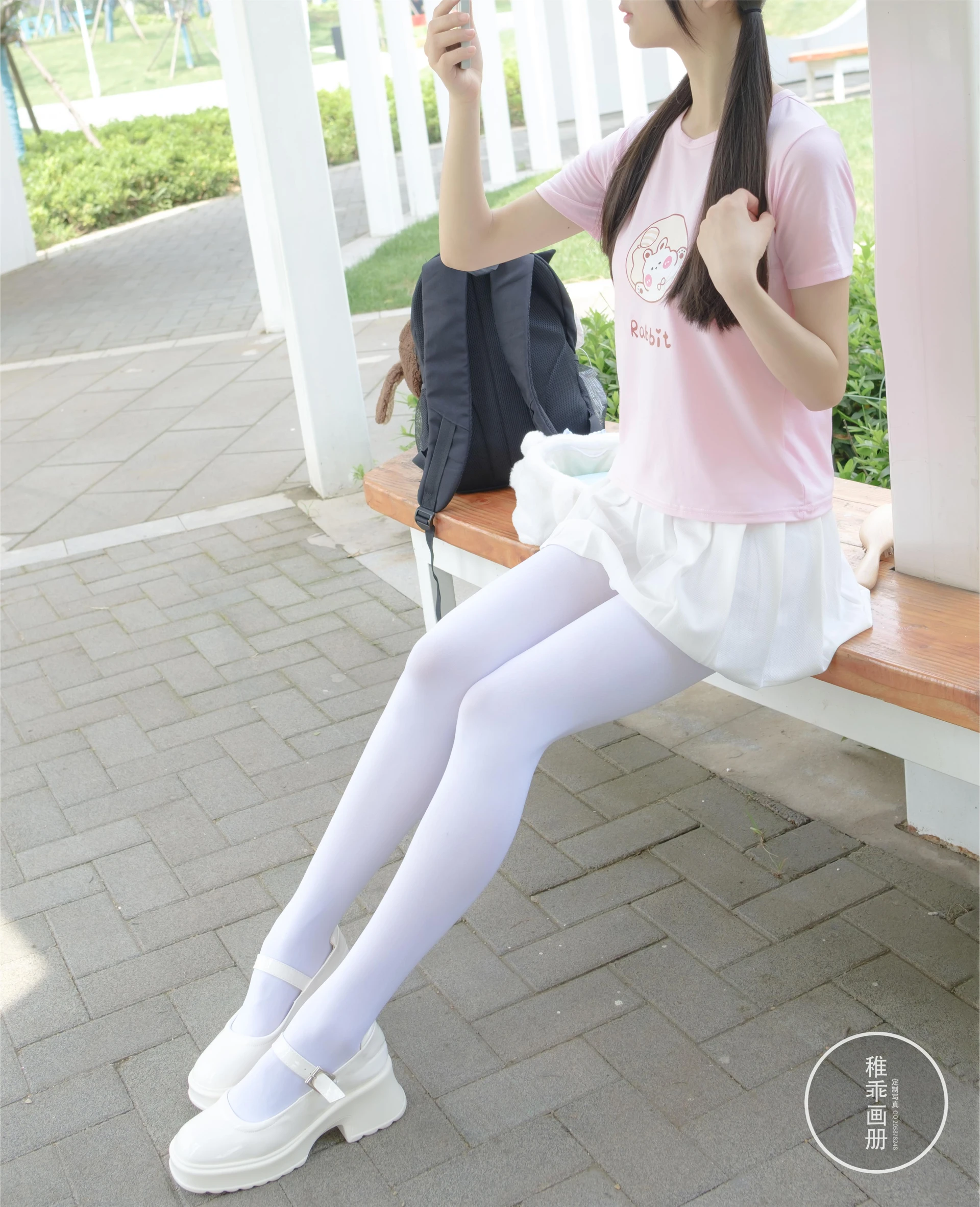 稚乖画册 晴空-08 赤西夜夜 户外80d白丝 双马尾短裙 [84P1V-2.9GB]双马尾, 可爱, 晴空, 白丝, 稚乖画册, 美腿, 美足, 赤西夜夜