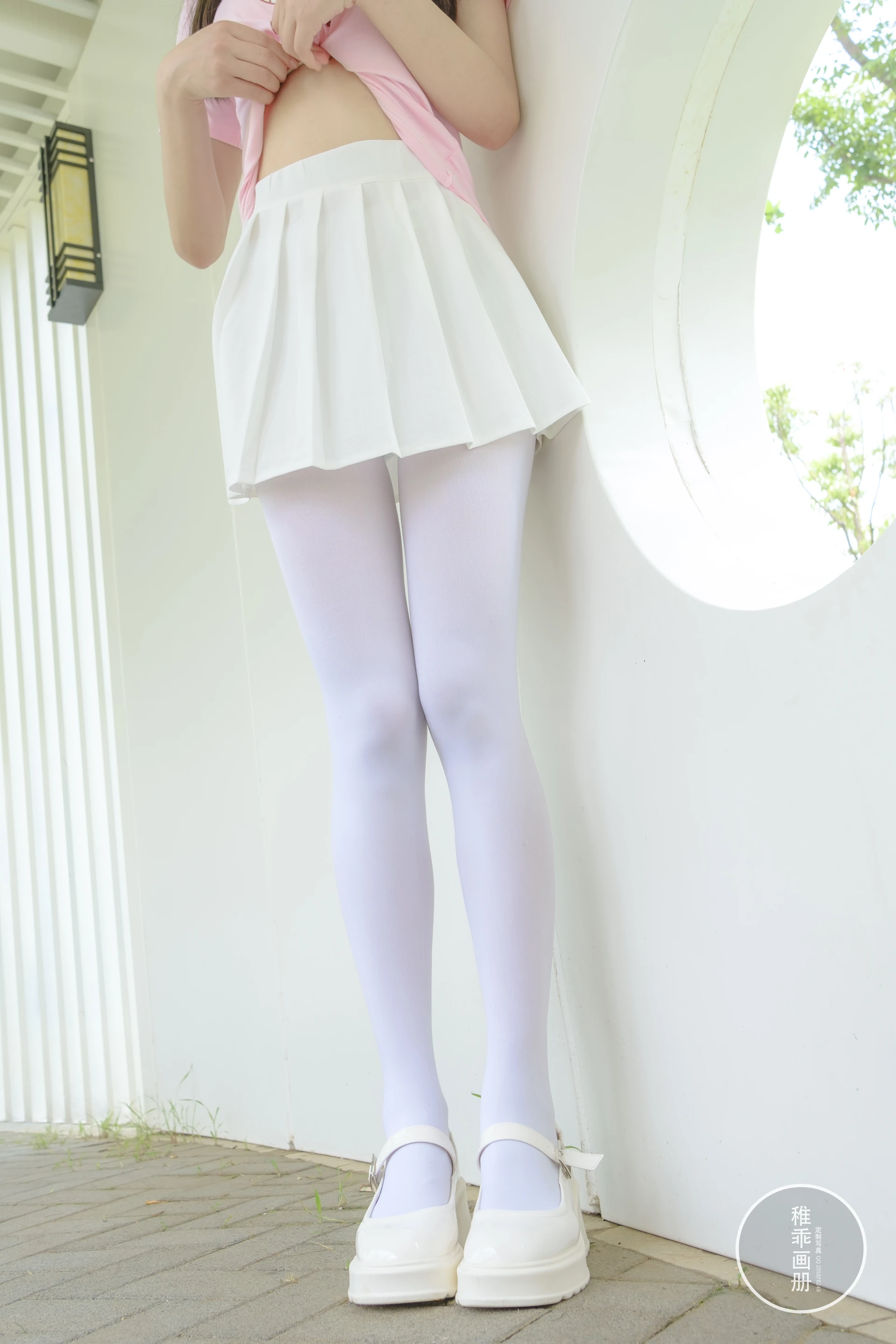 稚乖画册 晴空-08 赤西夜夜 户外80d白丝 双马尾短裙 [84P1V-2.9GB]双马尾, 可爱, 晴空, 白丝, 稚乖画册, 美腿, 美足, 赤西夜夜