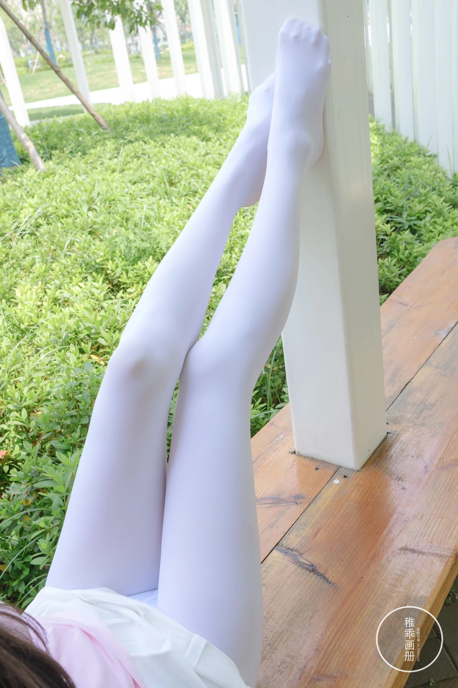 稚乖画册 晴空-08 赤西夜夜 户外80d白丝 双马尾短裙 [84P1V-2.9GB]双马尾, 可爱, 晴空, 白丝, 稚乖画册, 美腿, 美足, 赤西夜夜