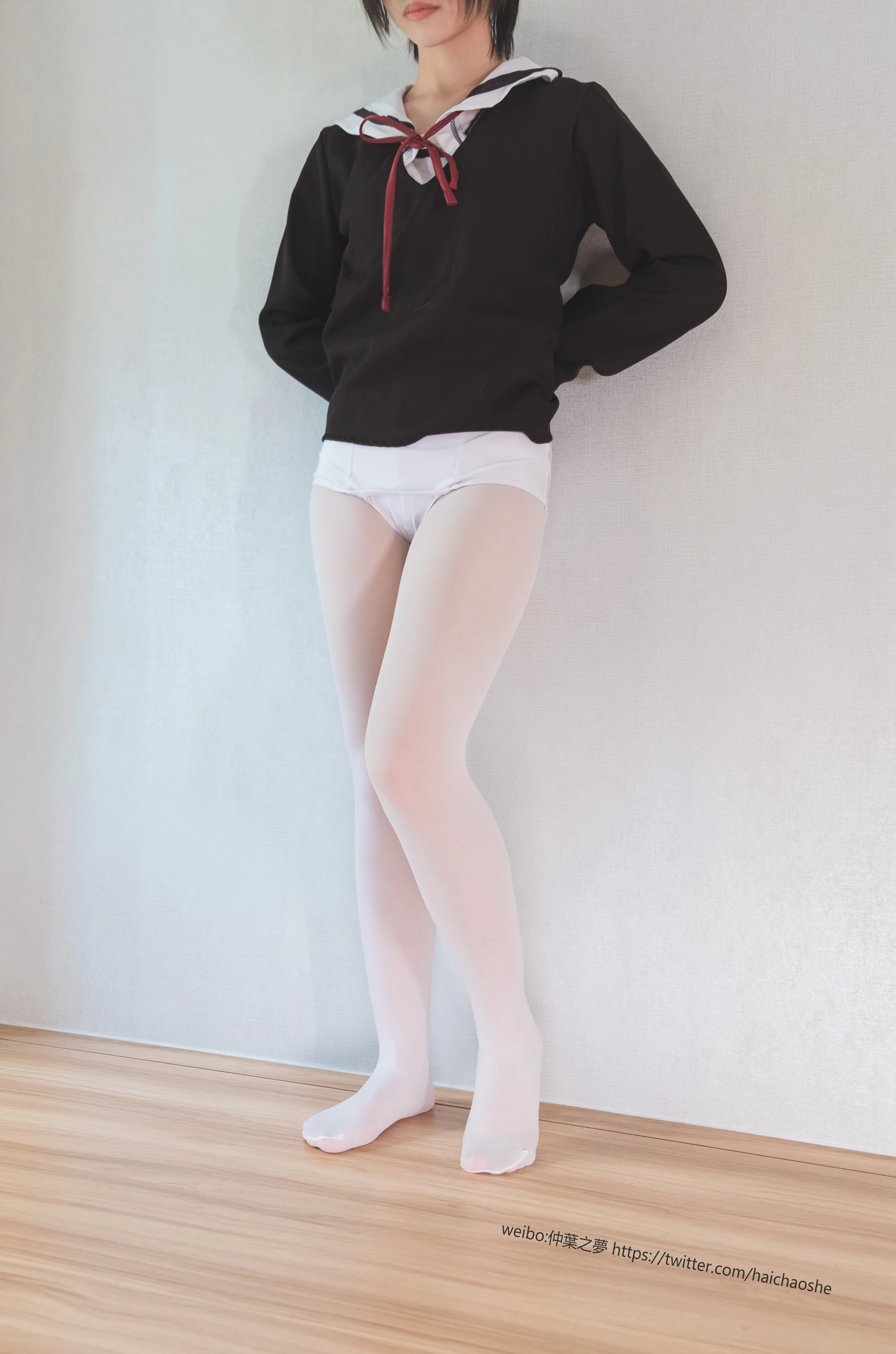 轻兰映画 Grand.016 白丝短发死裤水 [107P-633.1M]死裤水, 白丝, 短发, 美腿, 美足, 轻兰映画