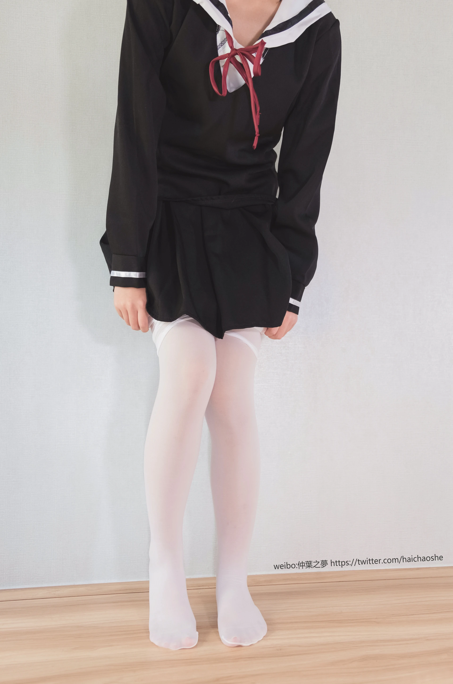 轻兰映画 Grand.016 白丝短发死裤水 [107P-633.1M]死裤水, 白丝, 短发, 美腿, 美足, 轻兰映画