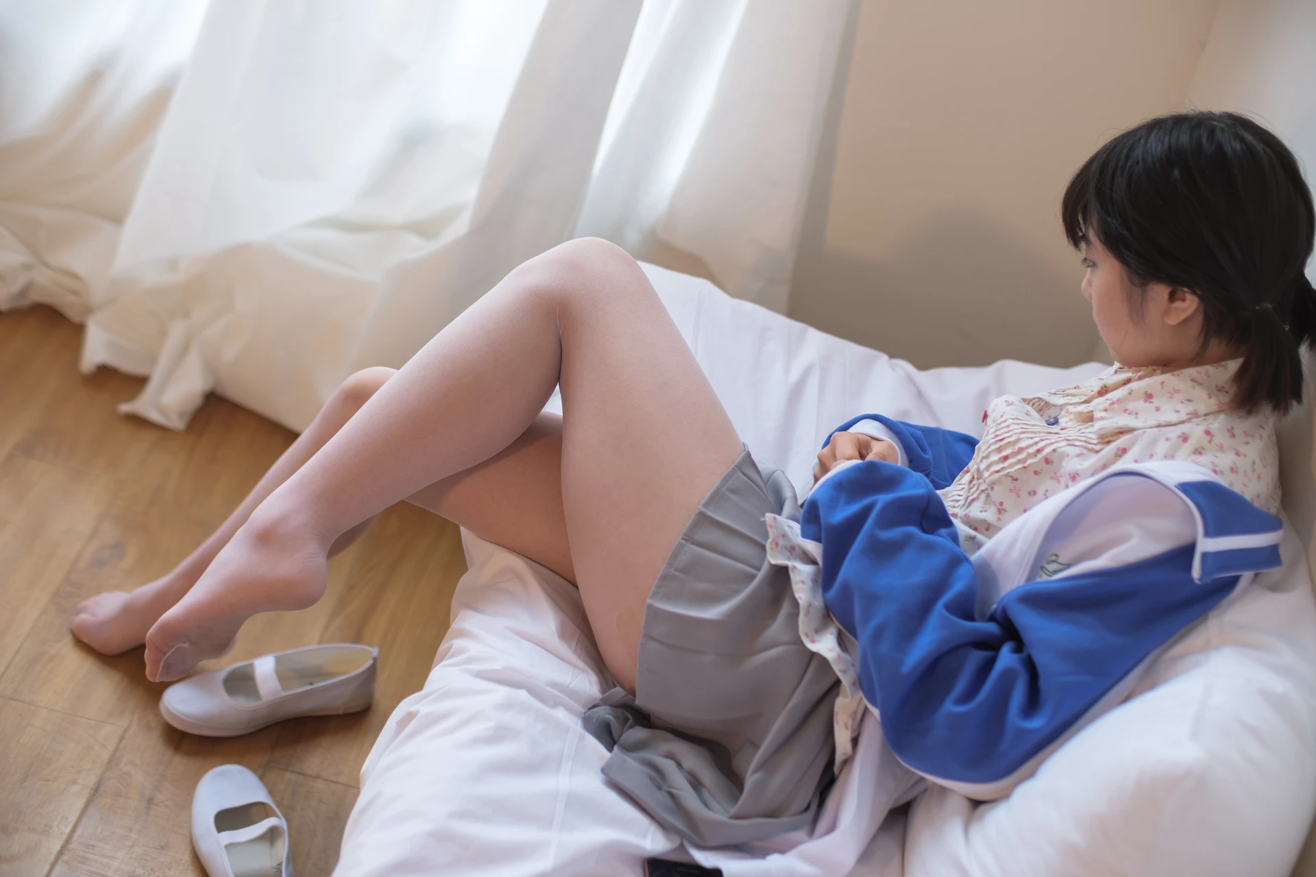 森萝财团 X-007 [113P1V-2.02G]学生装, 美腿, 美足, 肉丝