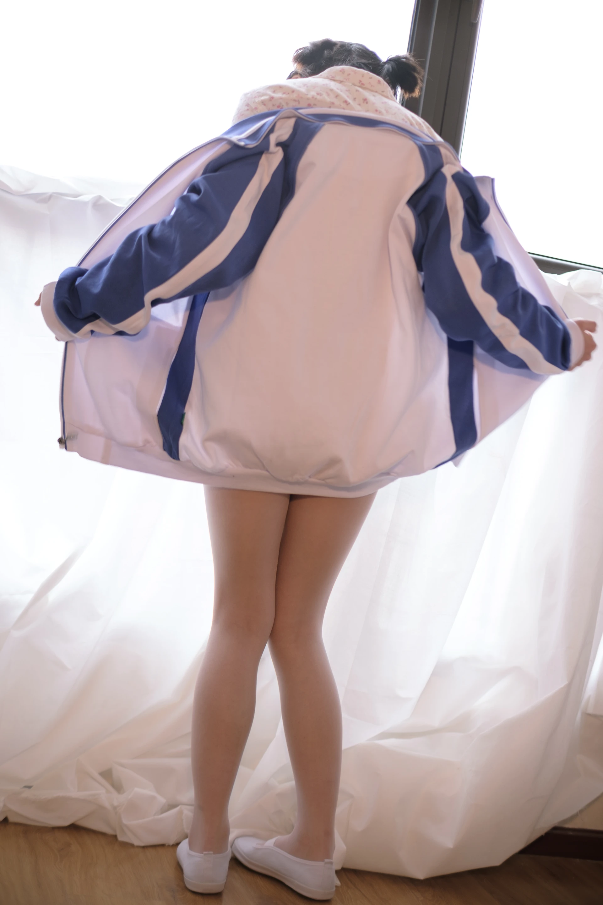森萝财团 X-007 [113P1V-2.02G]学生装, 美腿, 美足, 肉丝