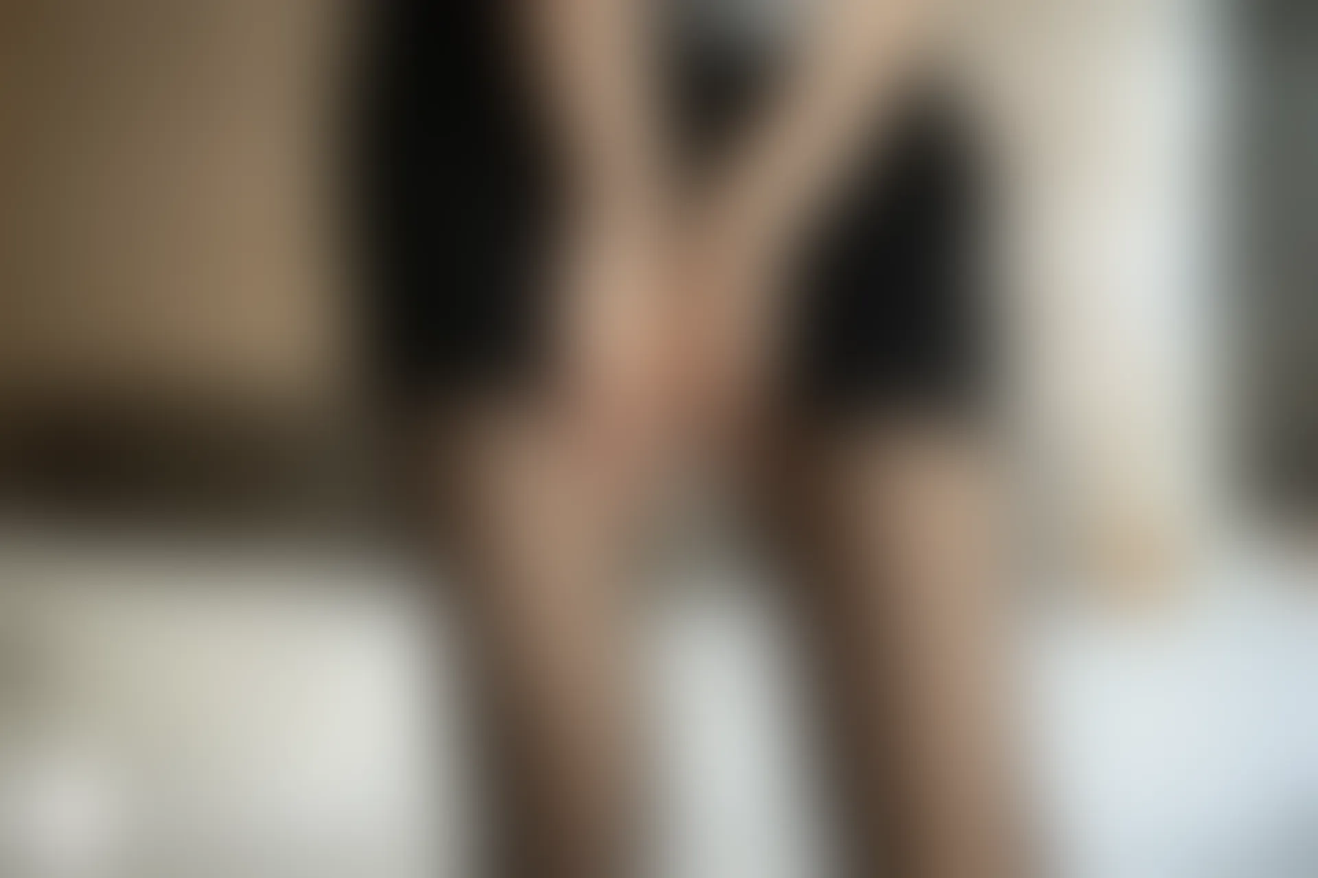 C40.001 房间里的黑丝 [40P-71MB]