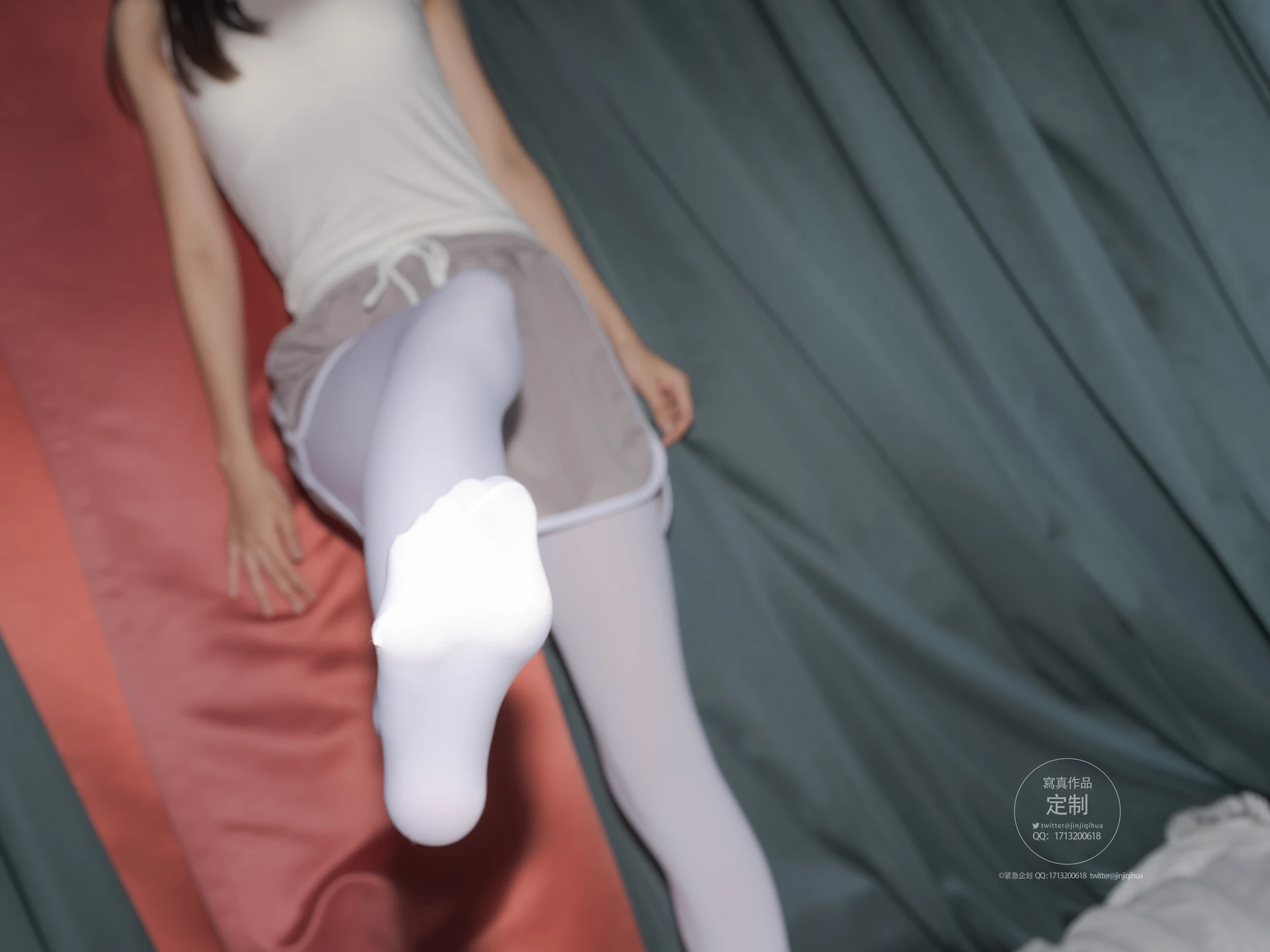 紧急企划 VOL.020 [49P-765MB] 一只喵喵梓 白丝居家服一只喵喵梓, 居家服, 白丝, 紧急企划, 美腿, 美足