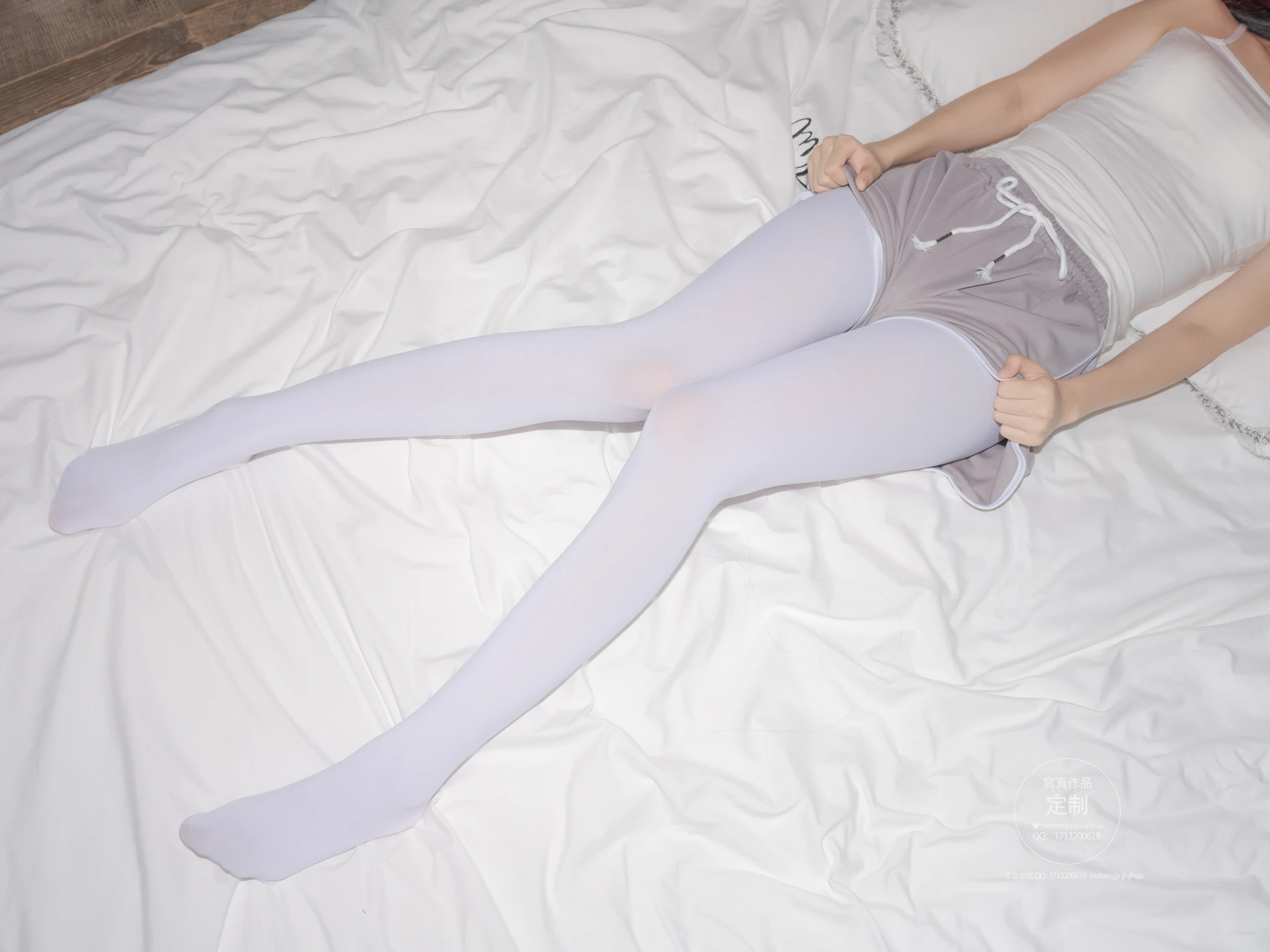 紧急企划 VOL.020 [49P-765MB] 一只喵喵梓 白丝居家服一只喵喵梓, 居家服, 白丝, 紧急企划, 美腿, 美足