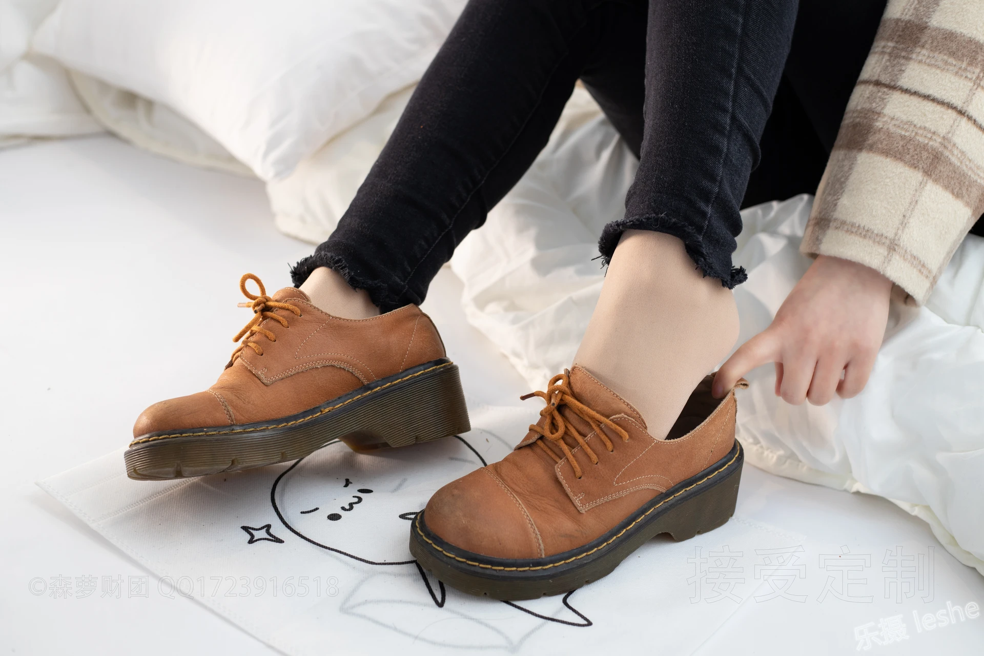 爱花写真 ALPHA-018 [121P-1.51G]可爱, 森萝财团, 爱花写真, 美腿, 肉丝