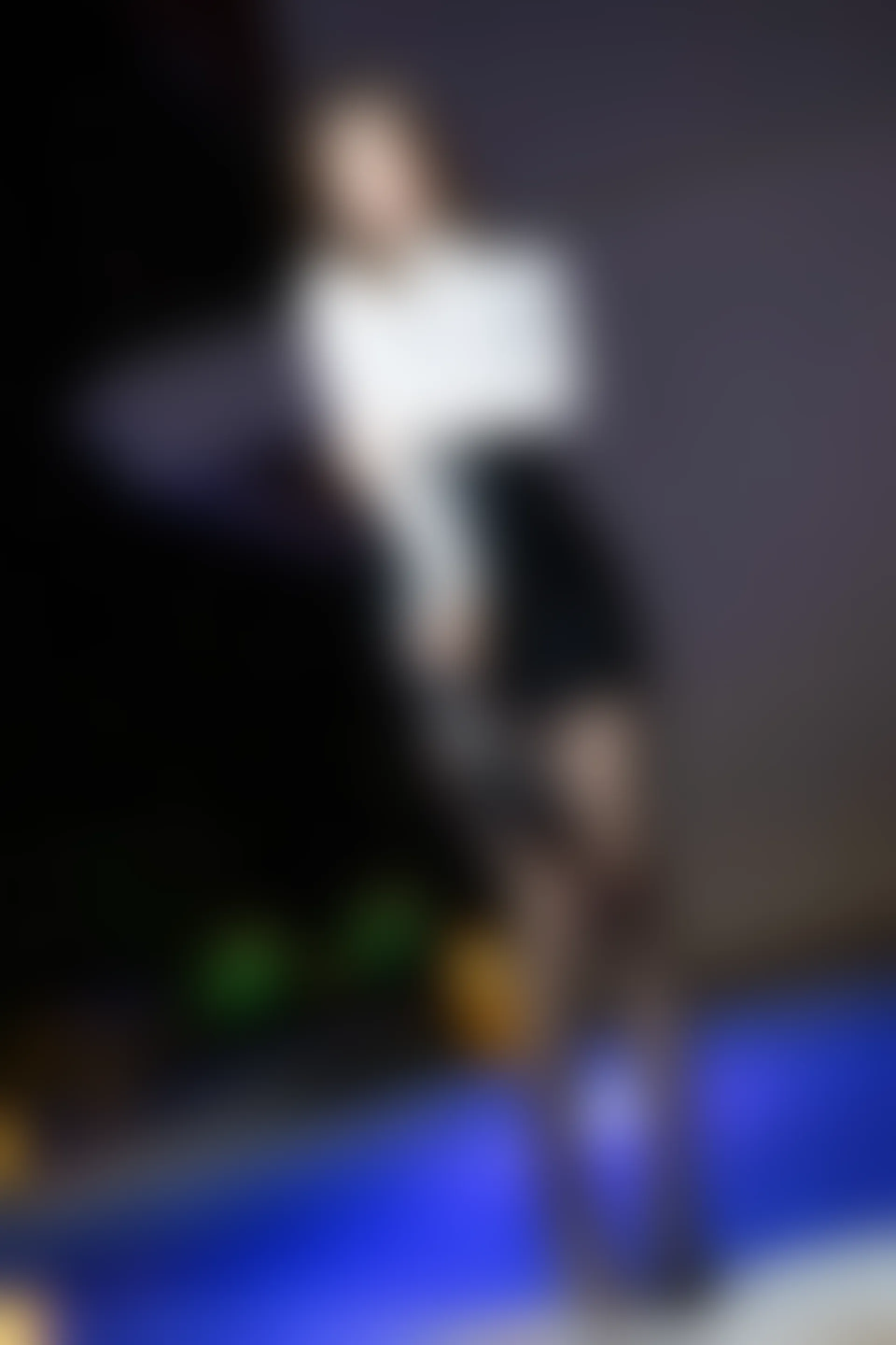 XiuRen秀人网 2022.02.16 No.4593 绮里嘉ula 黑丝美腿[68+1P 751MB]