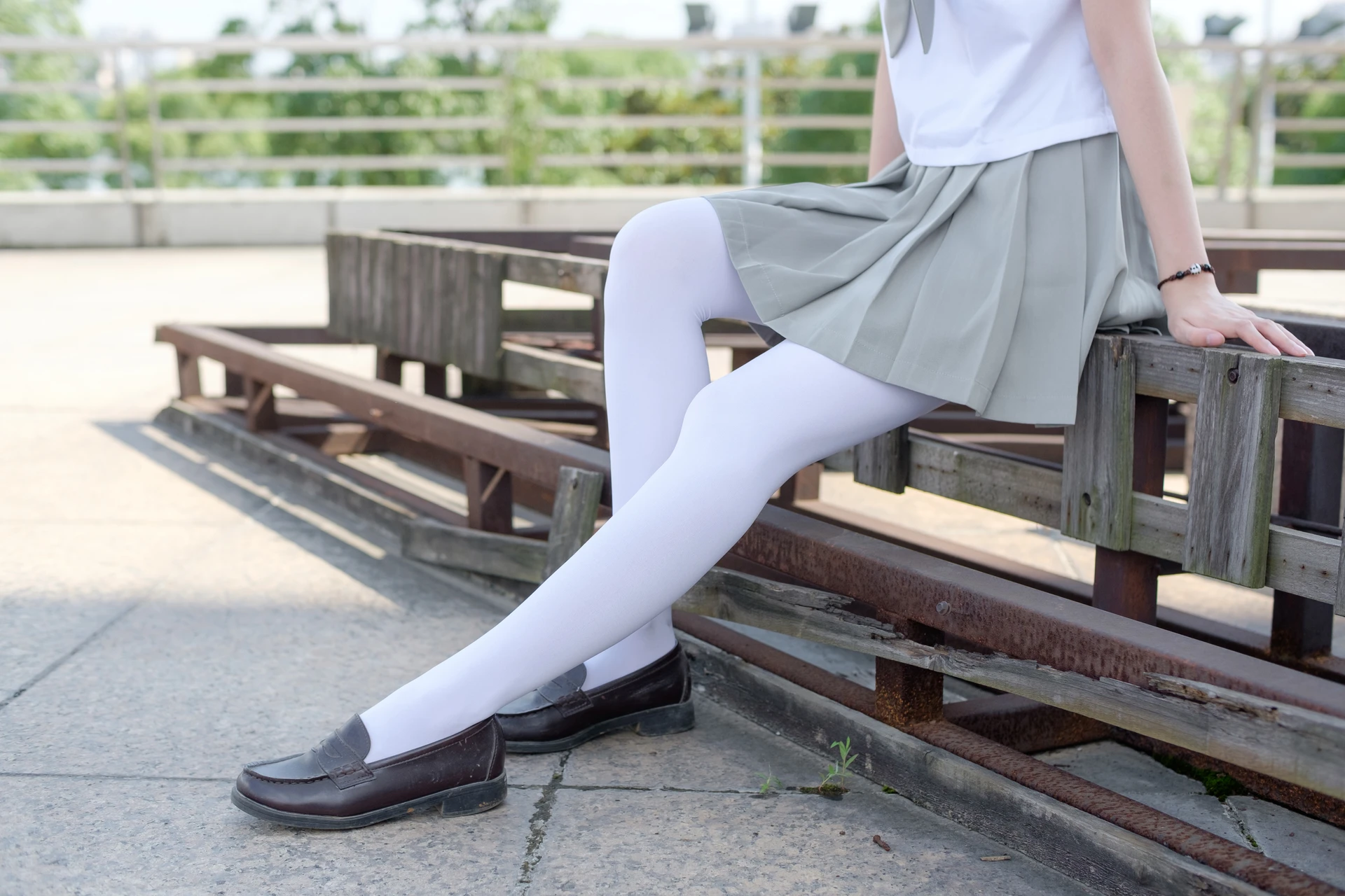 森萝财团 R15-026 [79P-407M]可爱, 学生装, 森萝财团, 白丝, 美腿