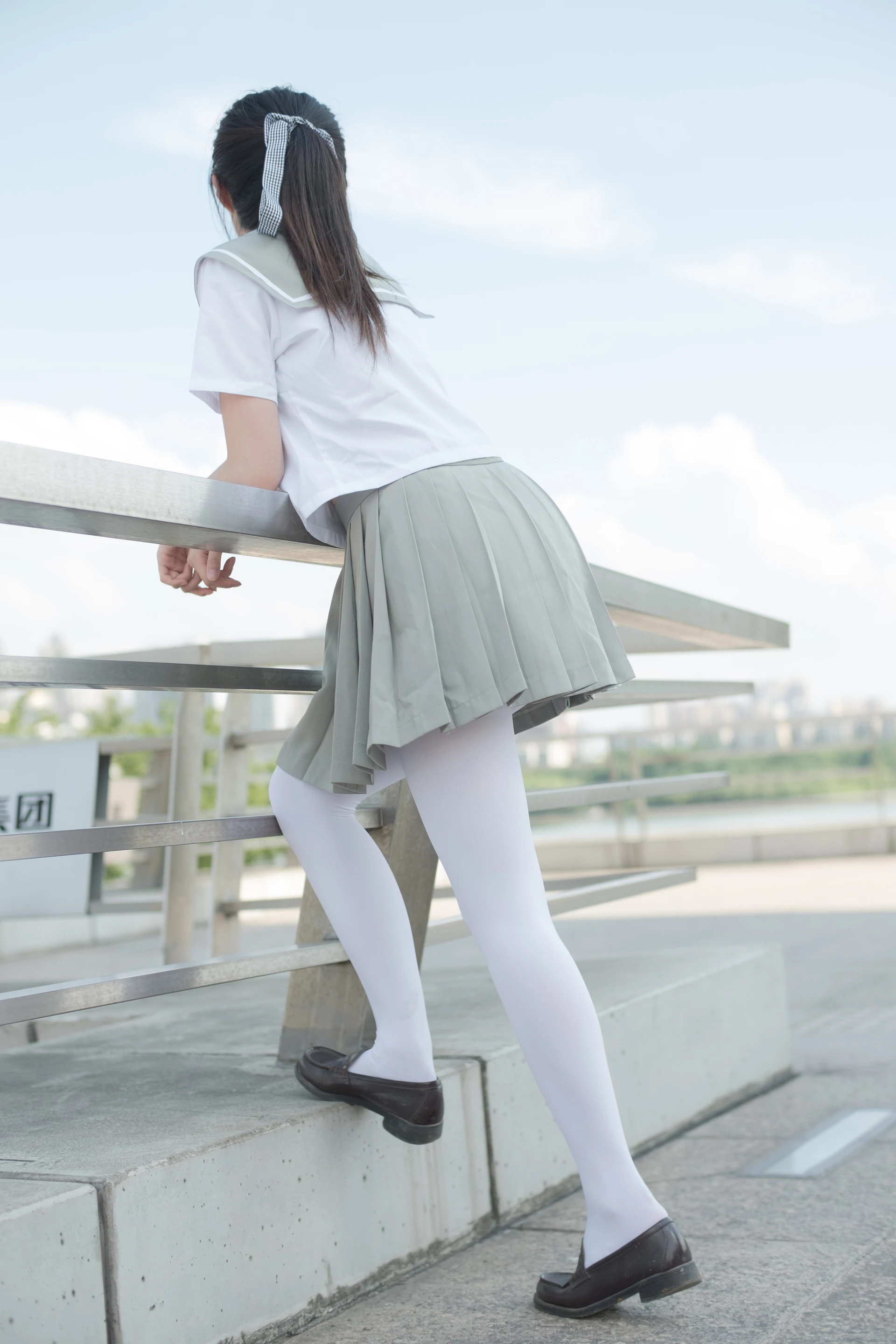 森萝财团 R15-026 [79P-407M]可爱, 学生装, 森萝财团, 白丝, 美腿