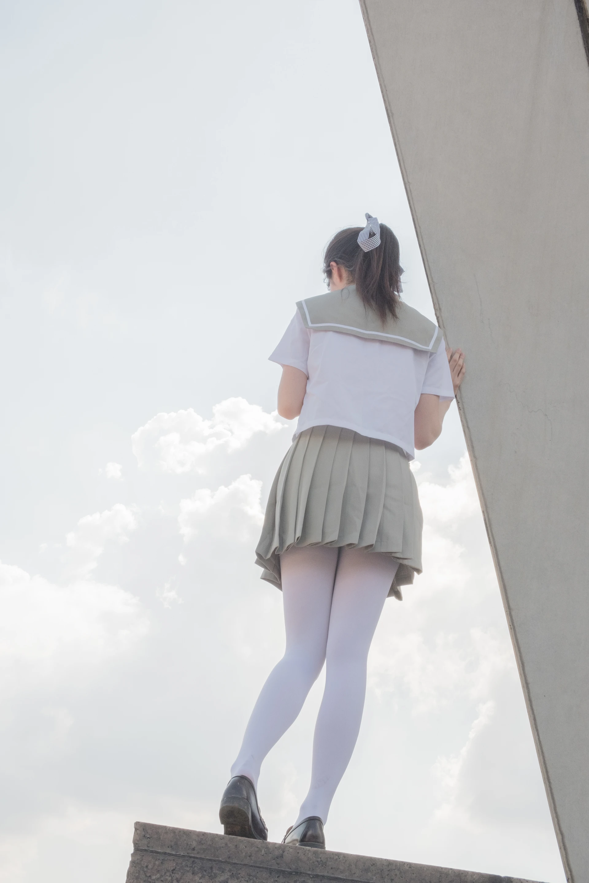 森萝财团 R15-026 [79P-407M]可爱, 学生装, 森萝财团, 白丝, 美腿