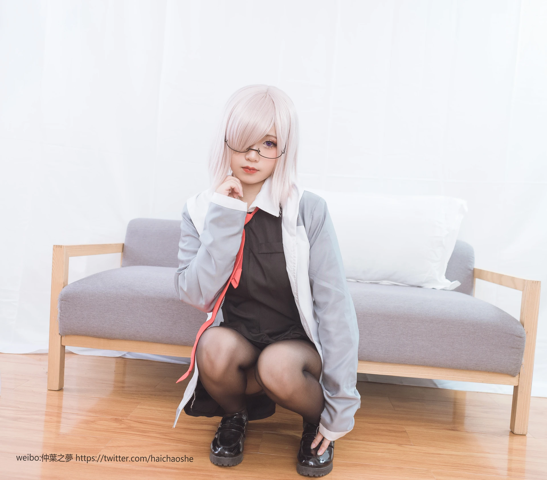 轻兰映画 Grand.014 [73P1V-402M]美腿, 轻兰映画, 黑丝