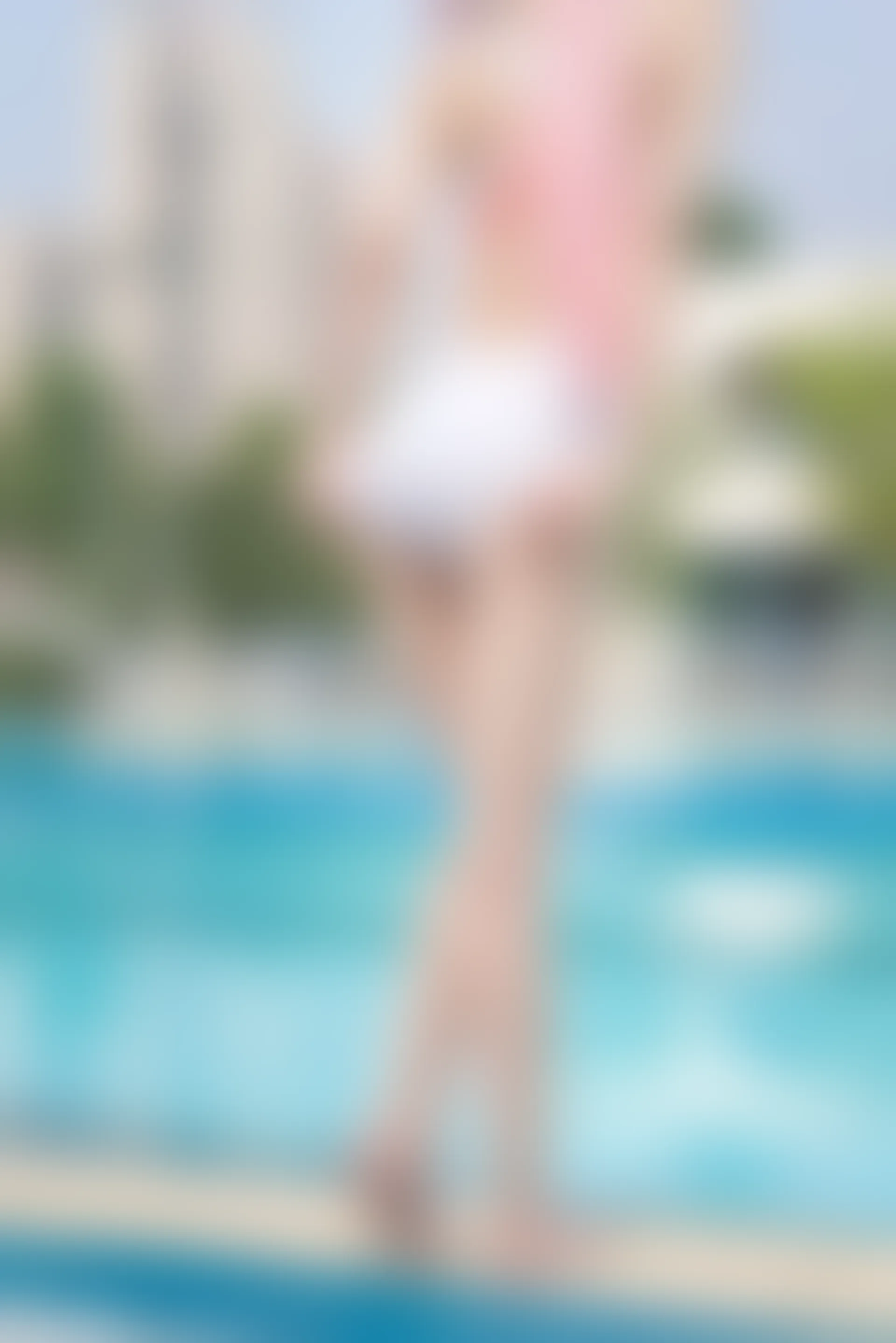 兔玩映画 夏日泳装 Vol.012 泳池边 [44P-556MB]