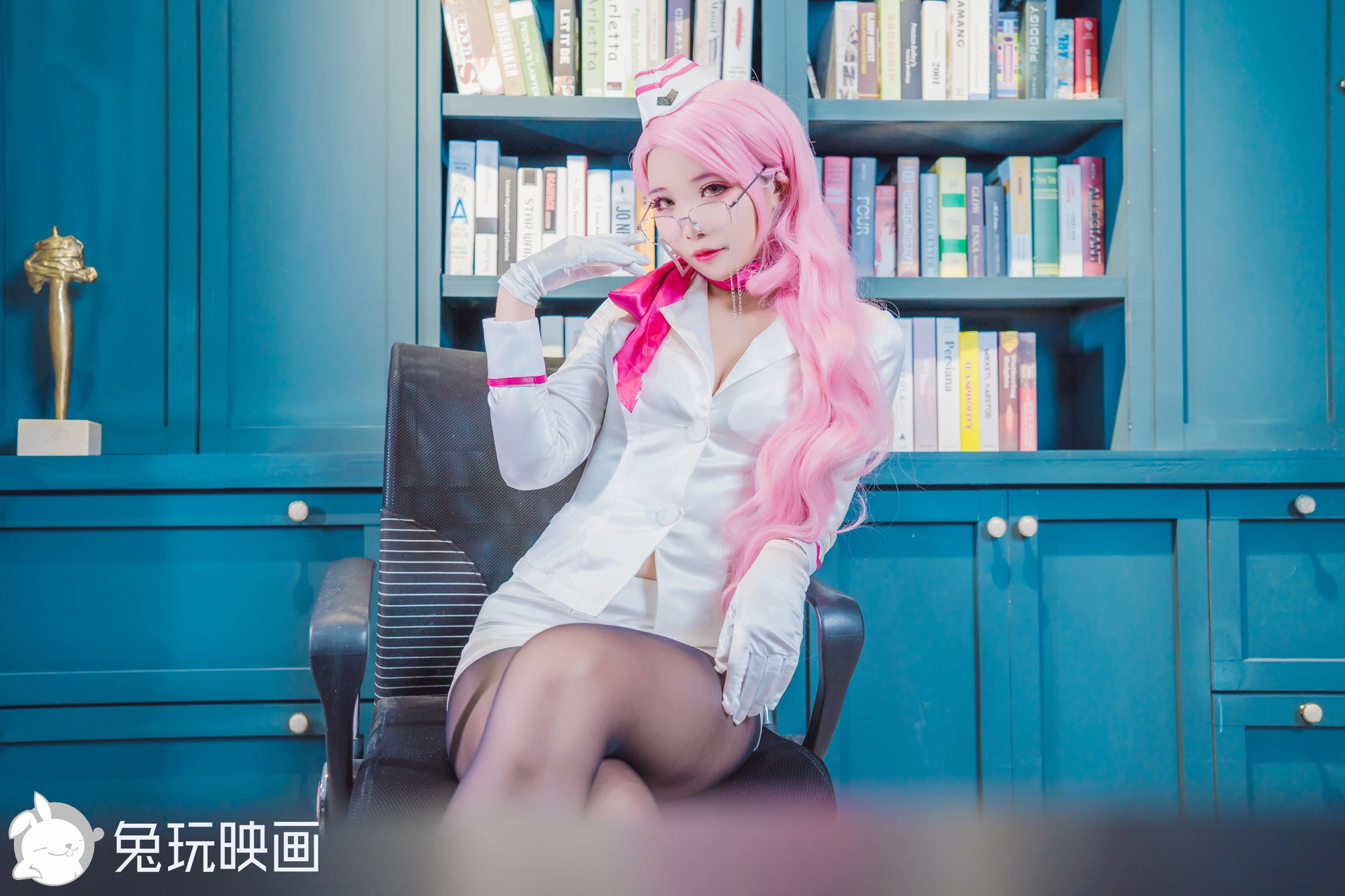 D55.004 秘书狐 [39P-503MB]