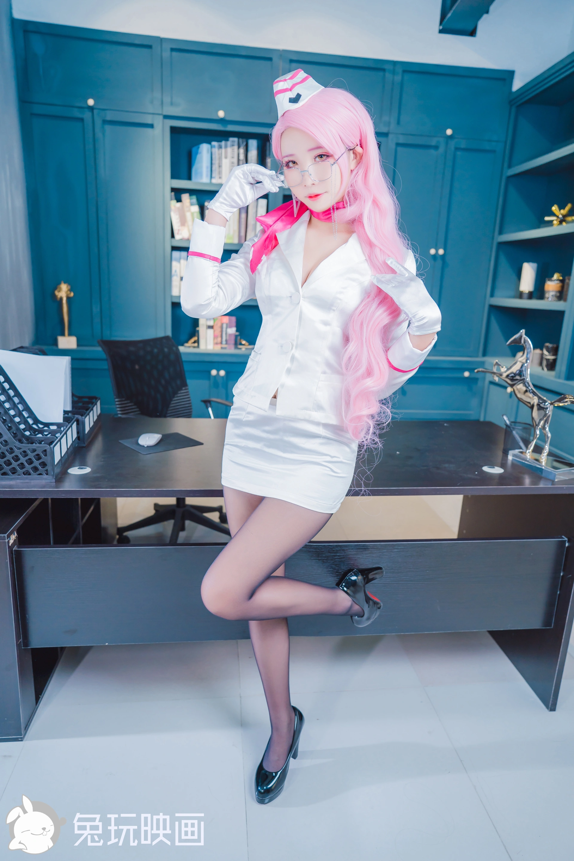 D55.004 秘书狐 [39P-503MB]