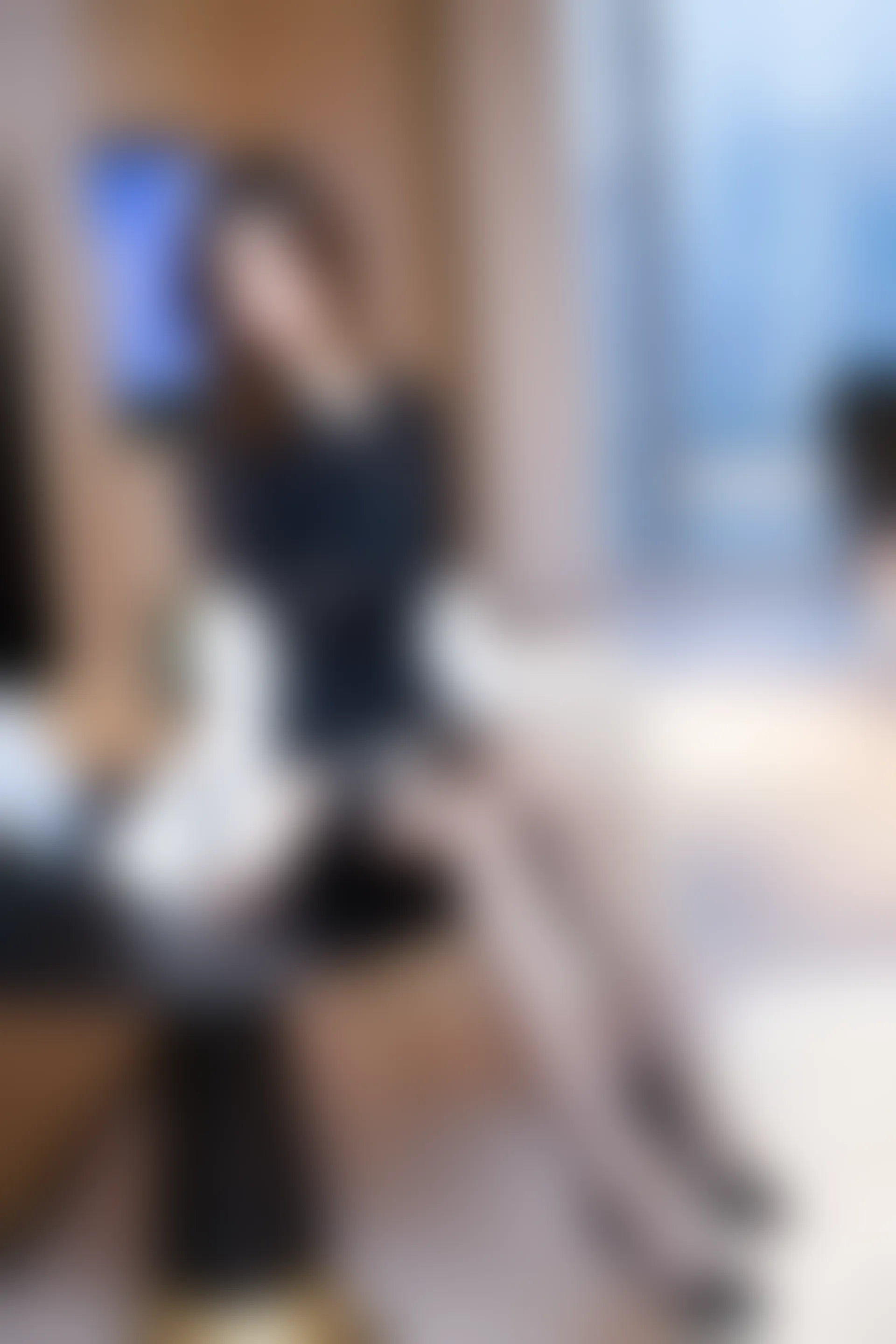 XiuRen秀人网 2021.11.30 No.4285 绮里嘉ula 秘书黑丝[69+1P 613MB]