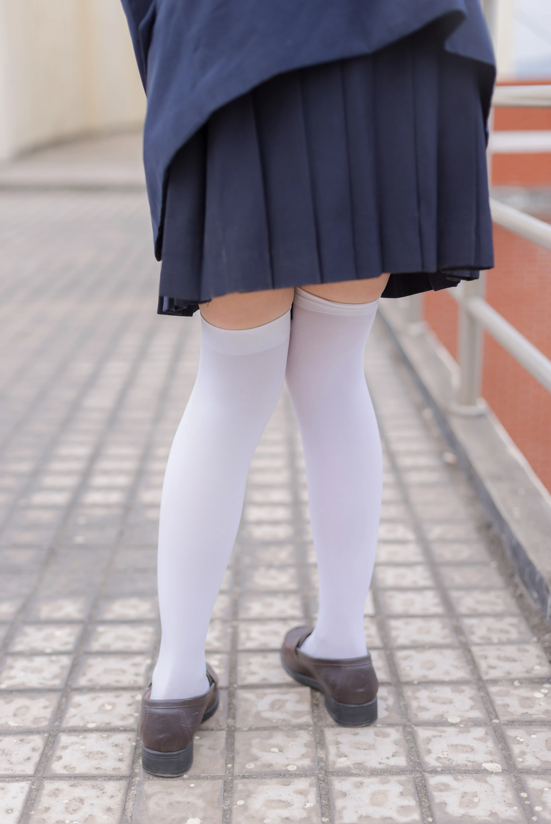 轻兰映画 VOL.004 [48P-447M]可爱, 学生装, 白丝, 美腿, 轻兰映画