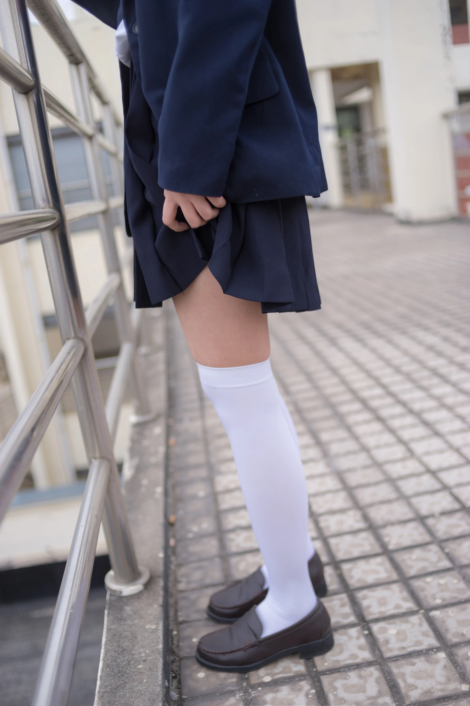 轻兰映画 VOL.004 [48P-447M]可爱, 学生装, 白丝, 美腿, 轻兰映画