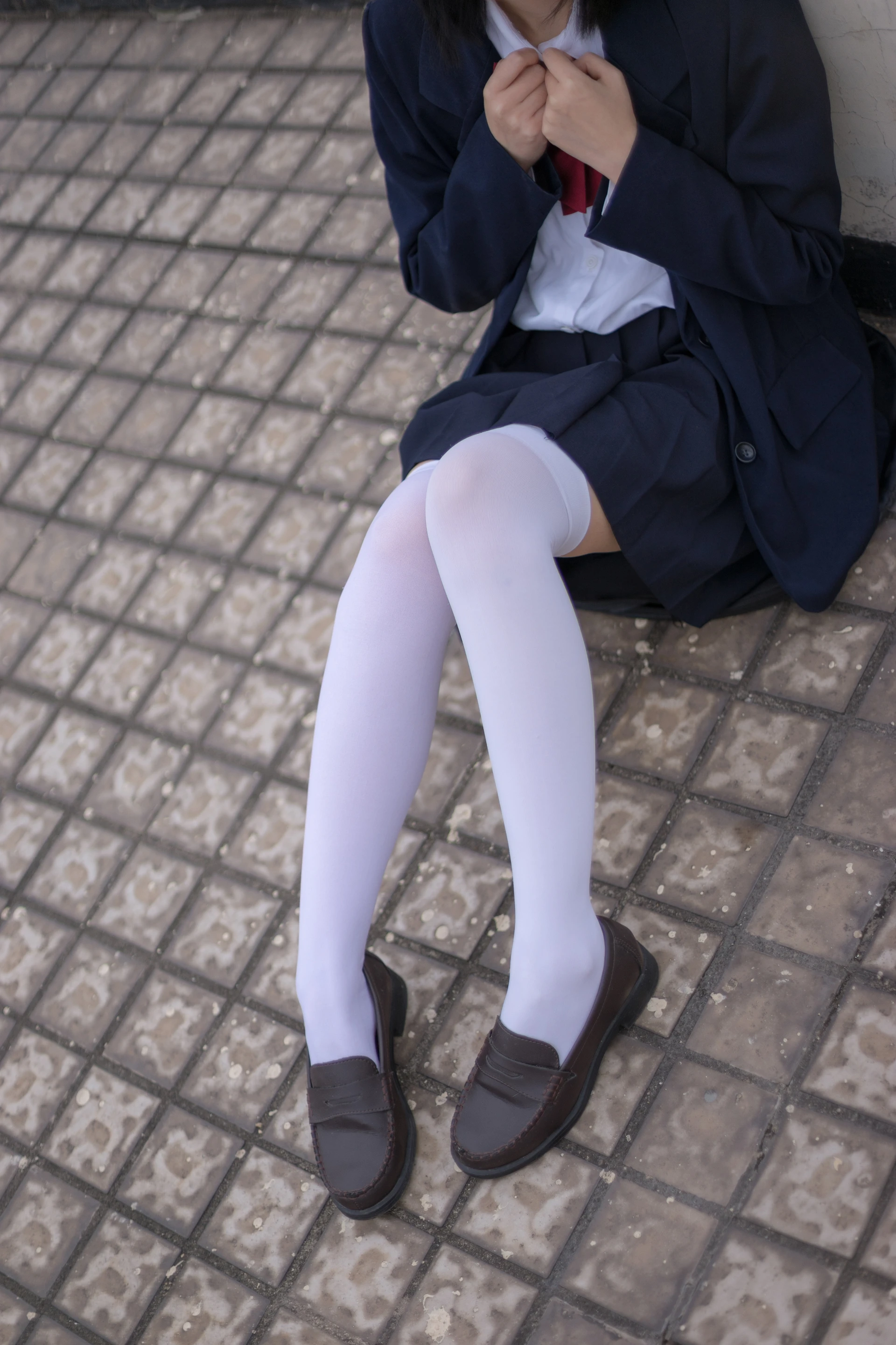 轻兰映画 VOL.004 [48P-447M]可爱, 学生装, 白丝, 美腿, 轻兰映画