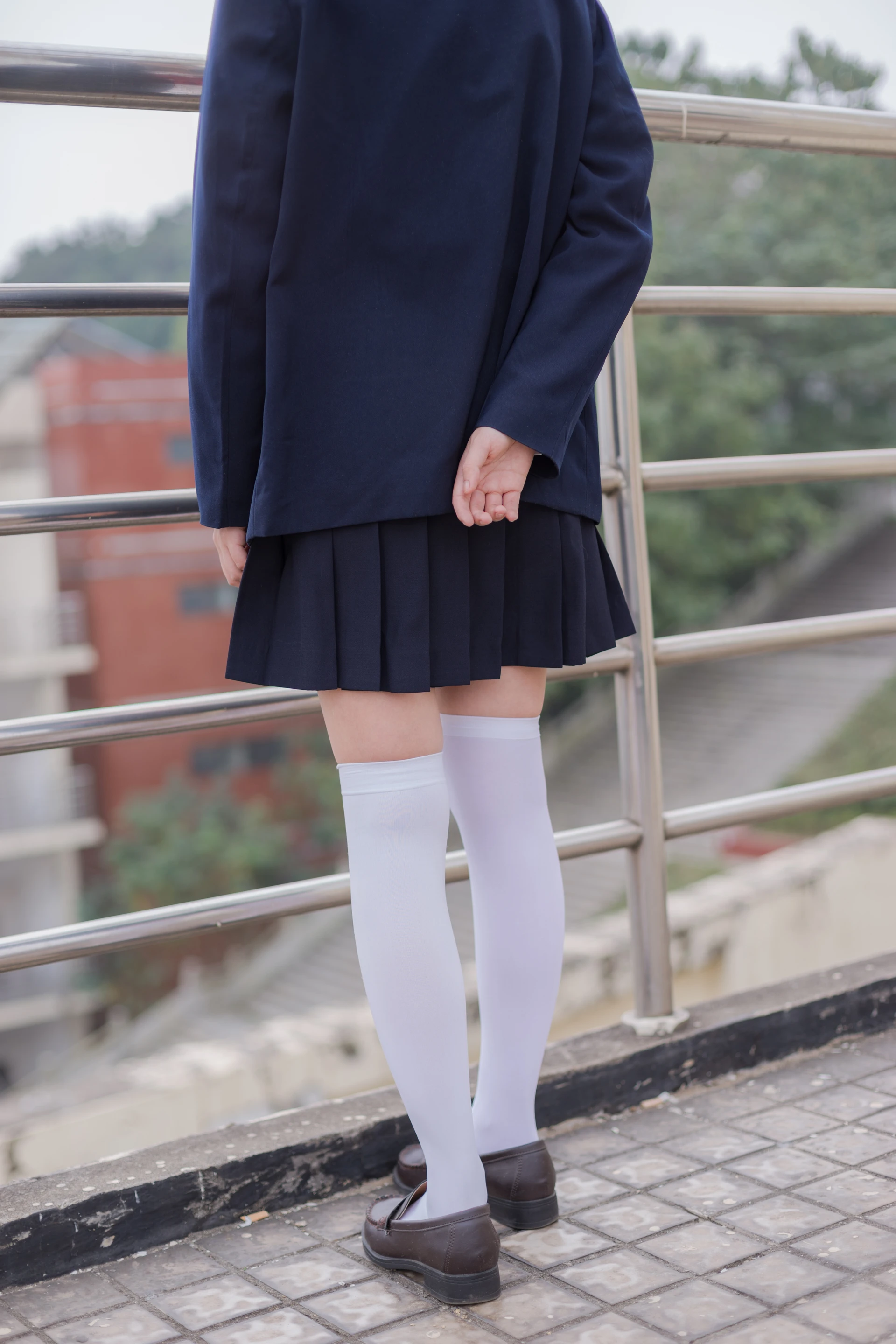 轻兰映画 VOL.004 [48P-447M]可爱, 学生装, 白丝, 美腿, 轻兰映画