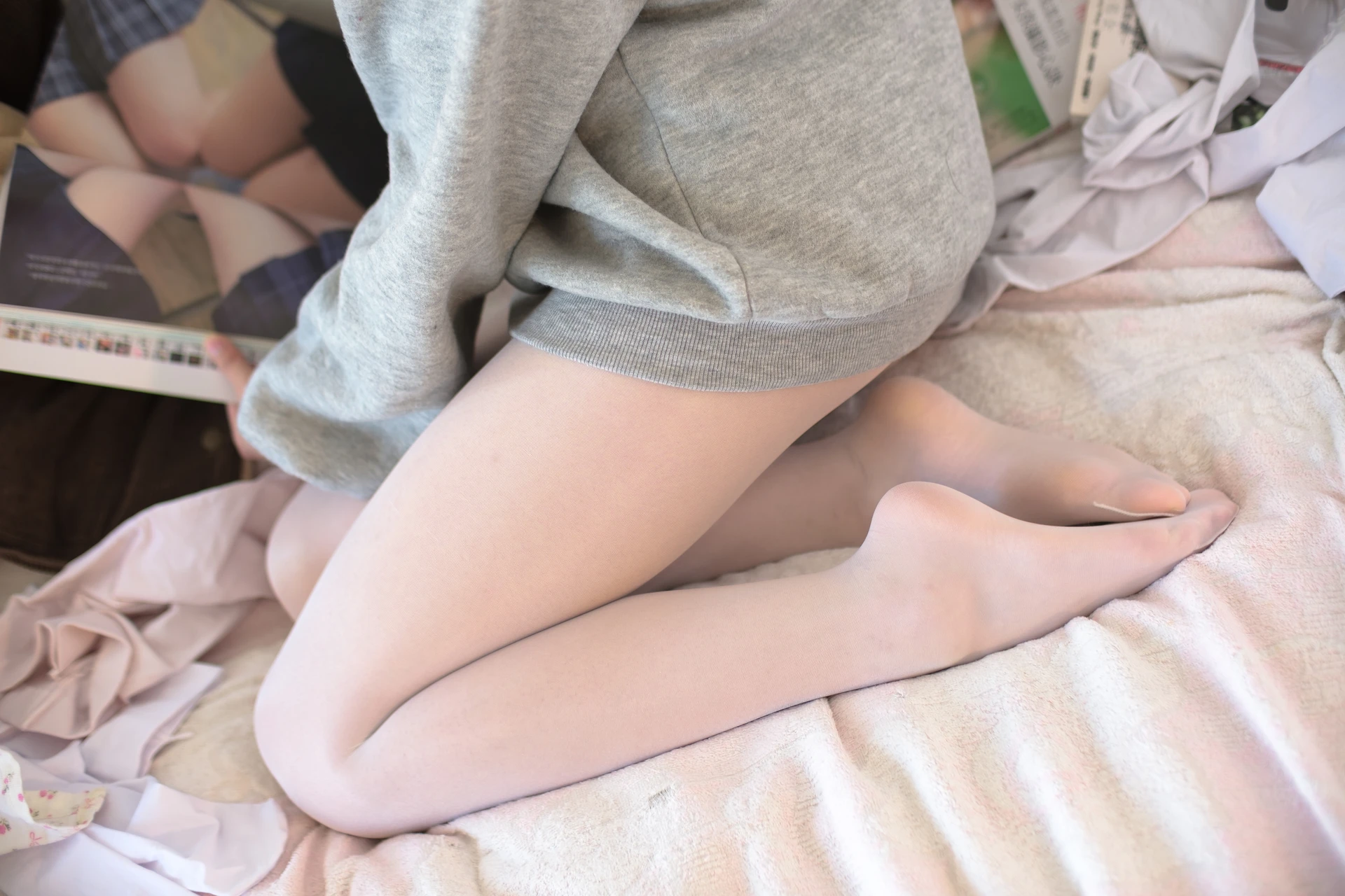 森萝财团 X-003 [149P1V-1.86G]白丝, 美腿