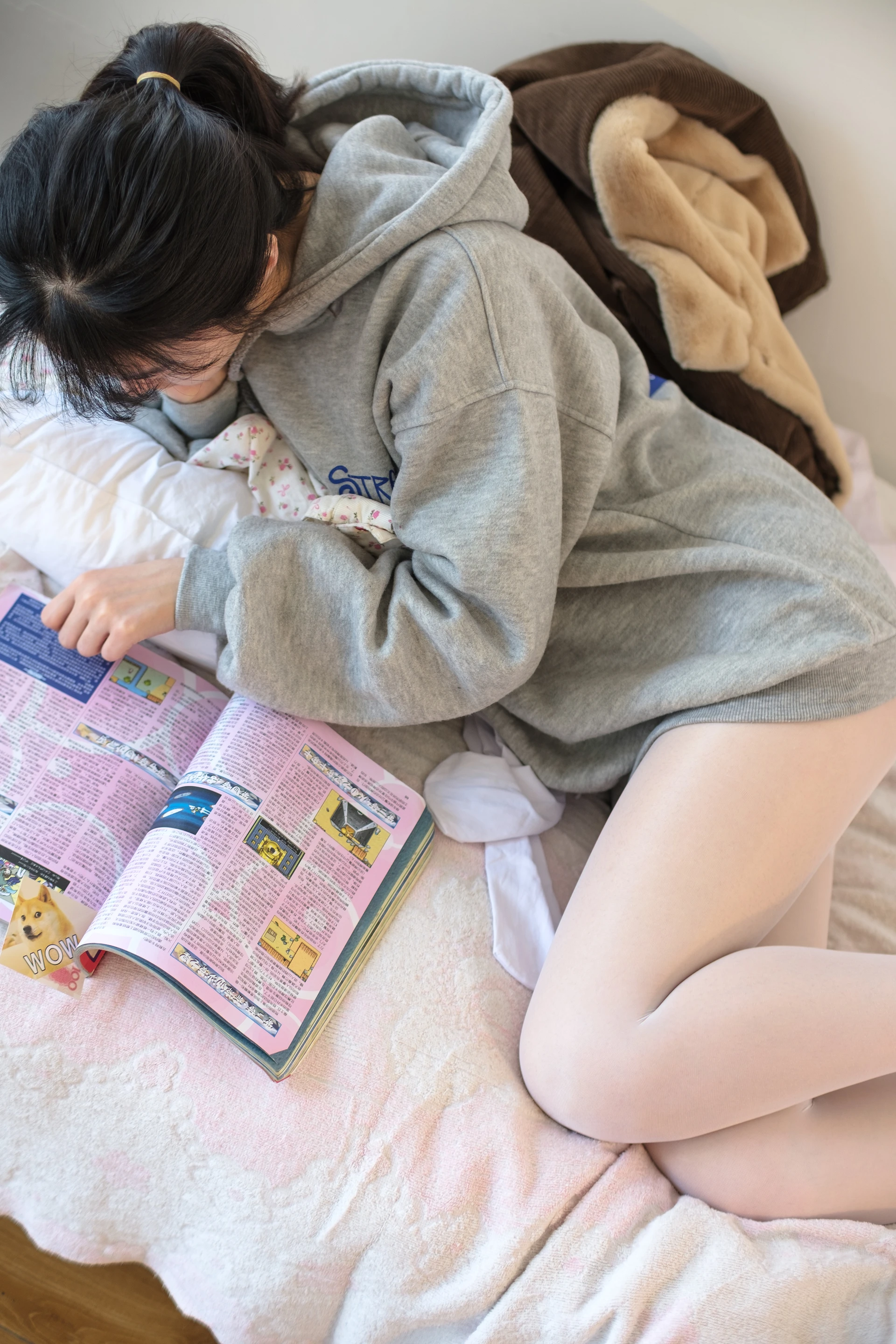 森萝财团 X-003 [149P1V-1.86G]白丝, 美腿