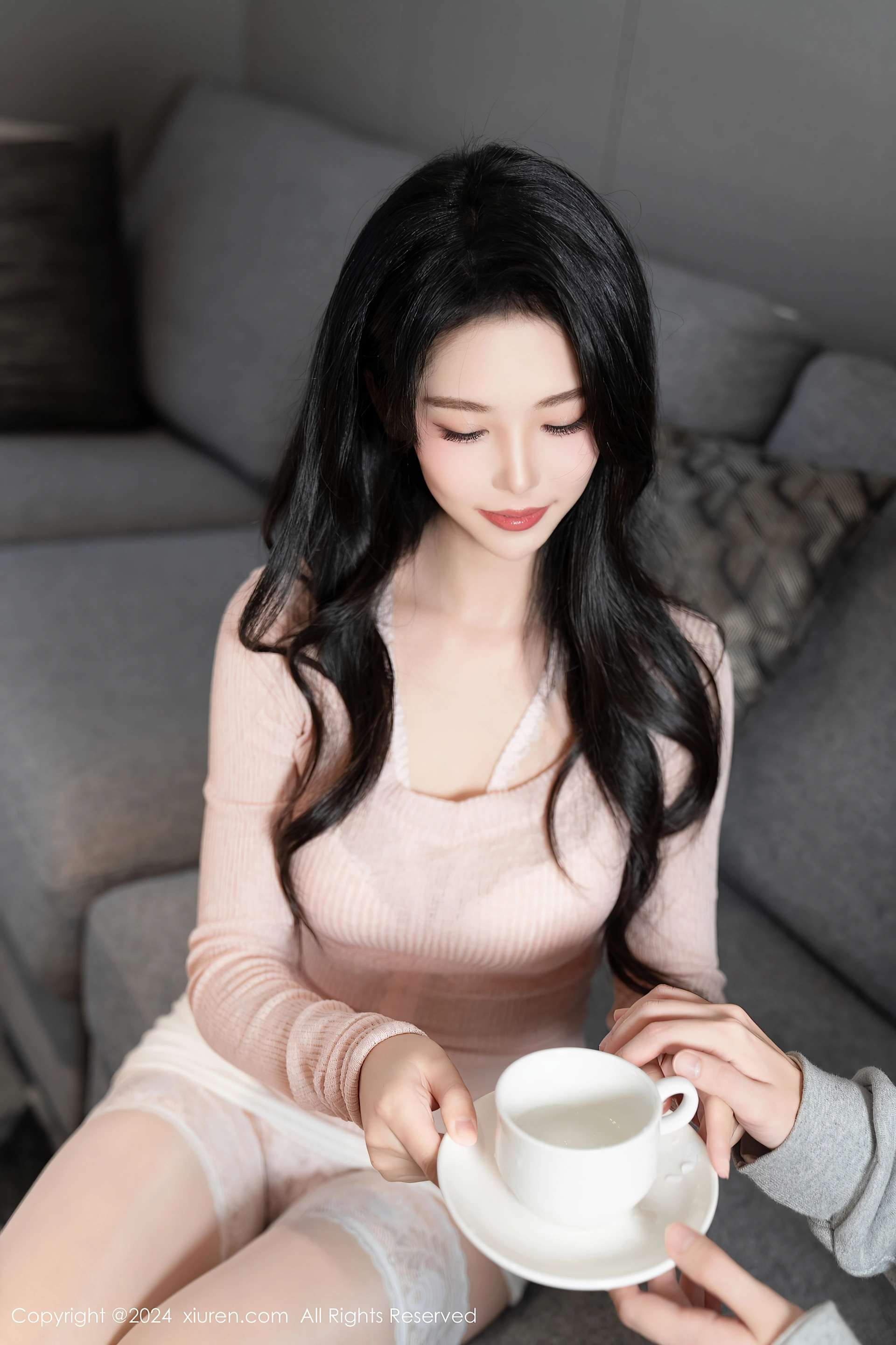 XIUREN秀人网 2024.02.07 NO.8086 利世[105+1P／997MB]