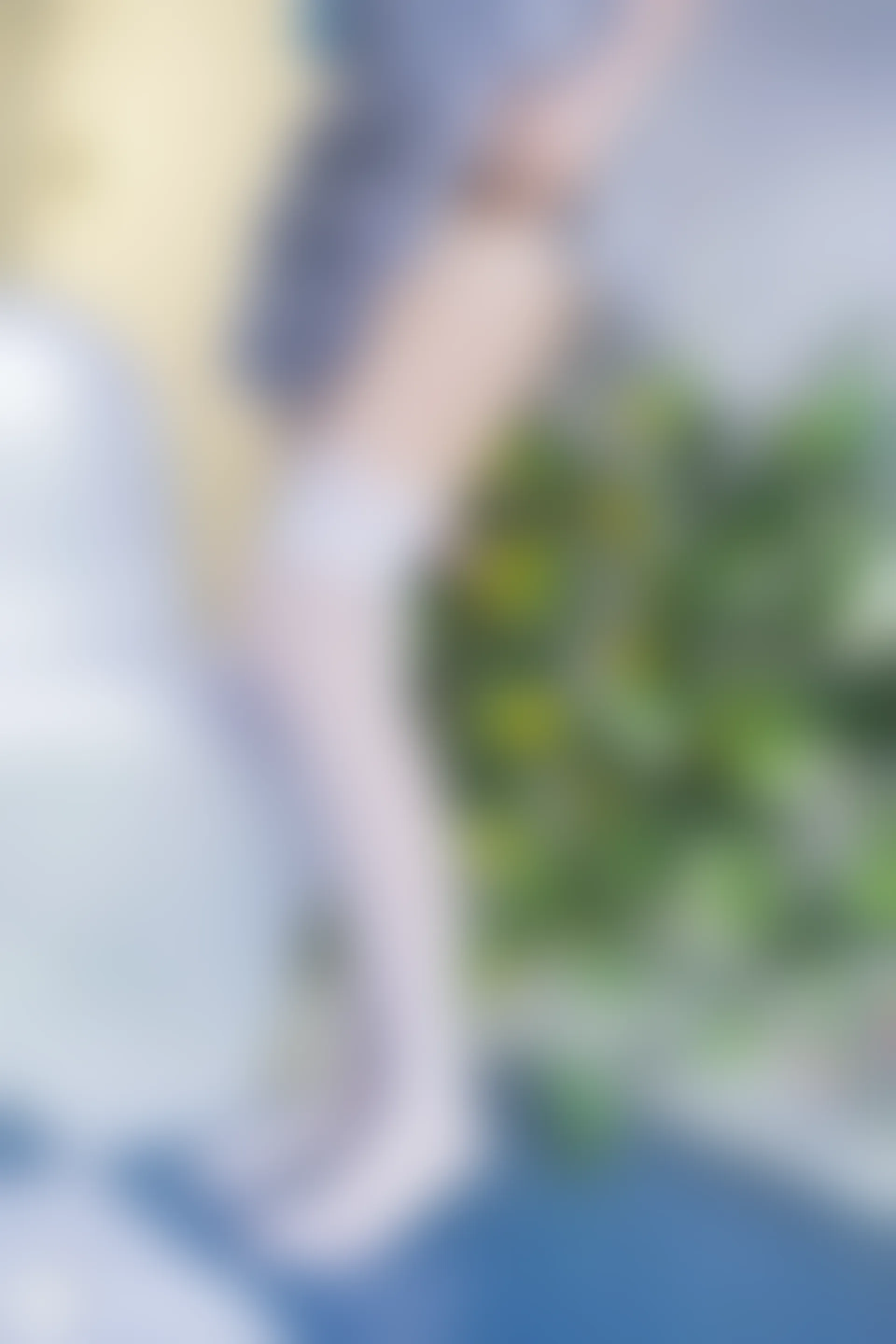 C48.005 蕾丝袜制服裙 [40P-94MB]