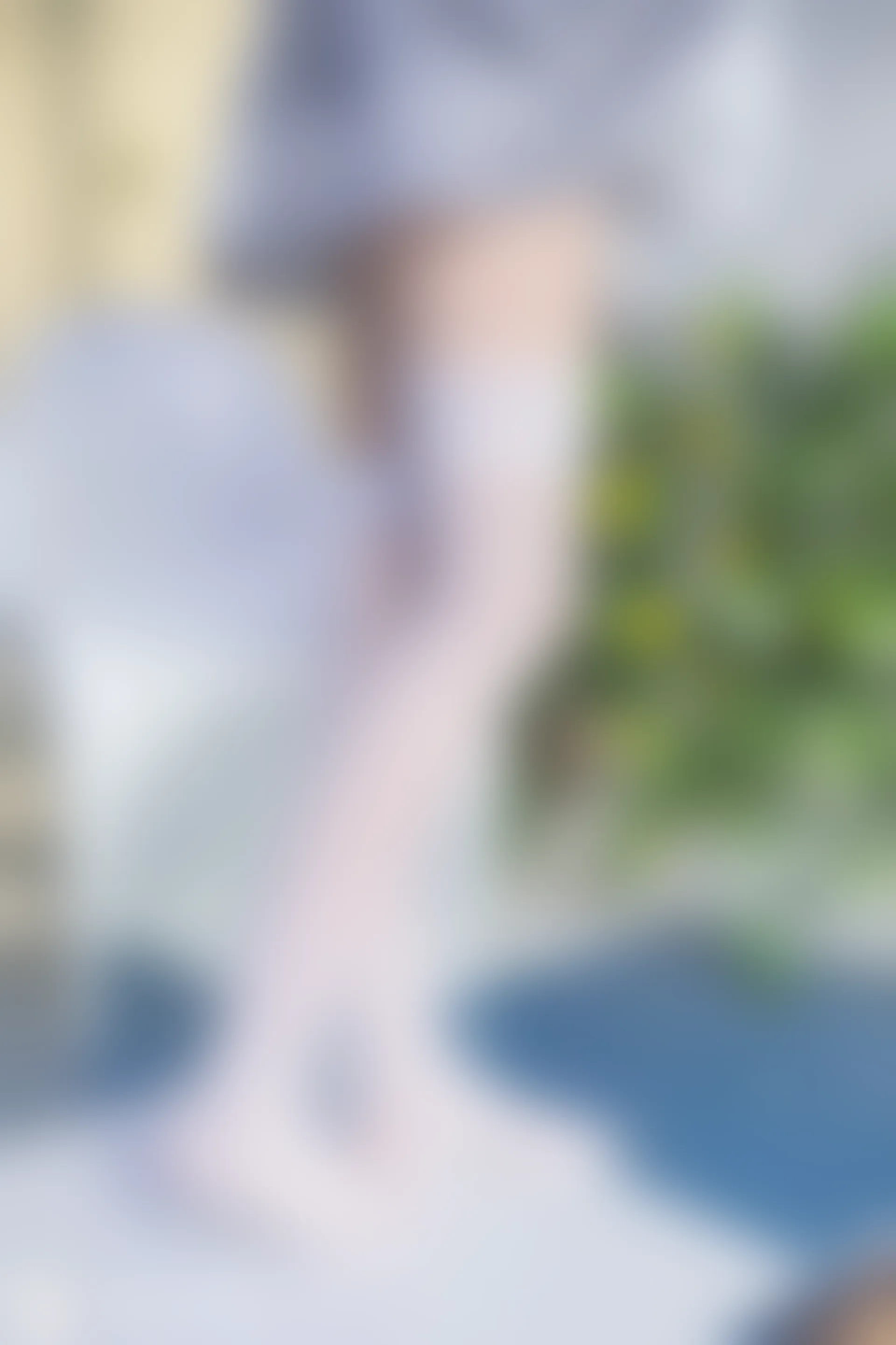 C48.005 蕾丝袜制服裙 [40P-94MB]