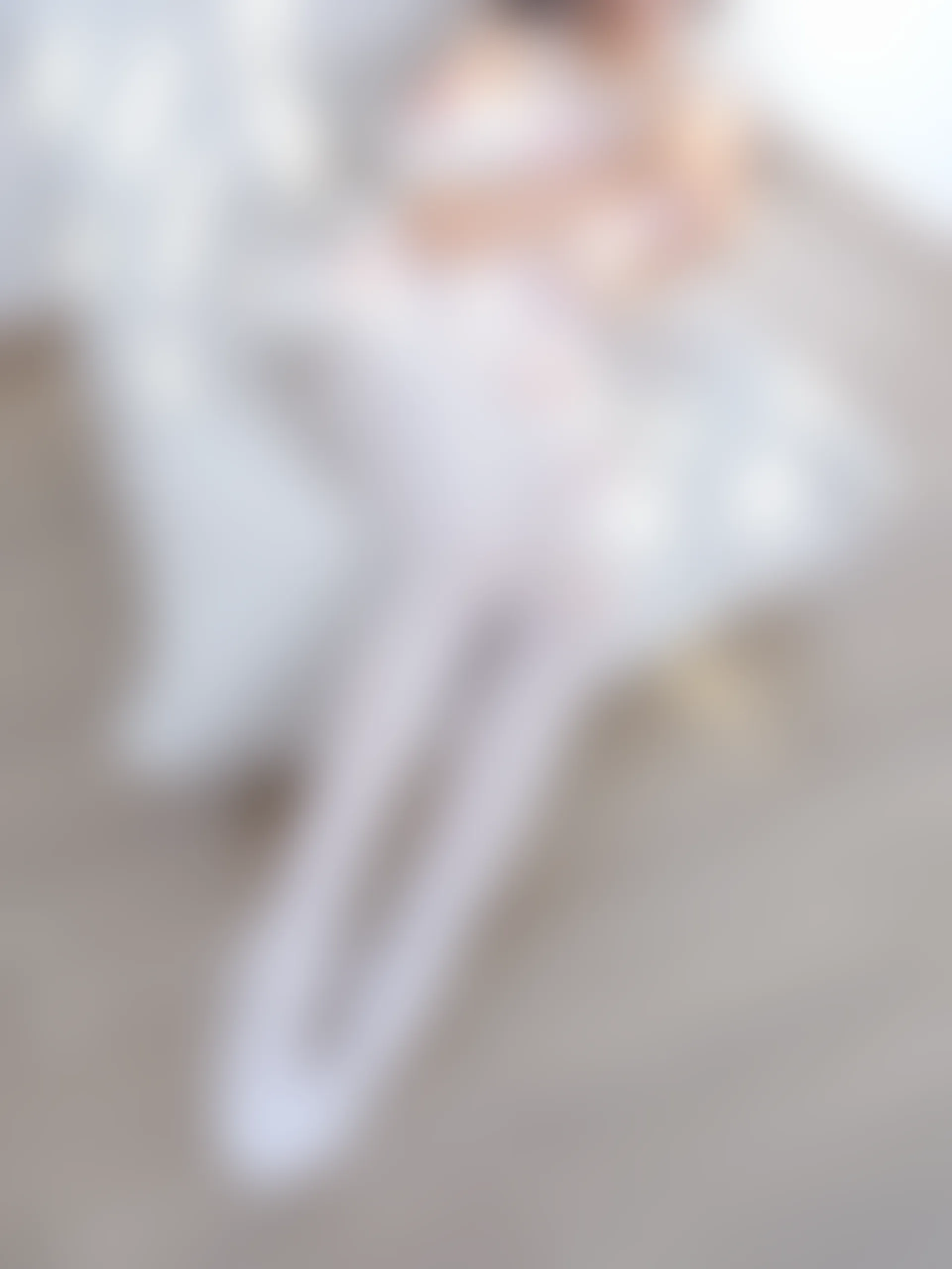 森萝财团 朝露-02E 4K 双马尾白丝可爱女仆 [103P2V-5.83GB]